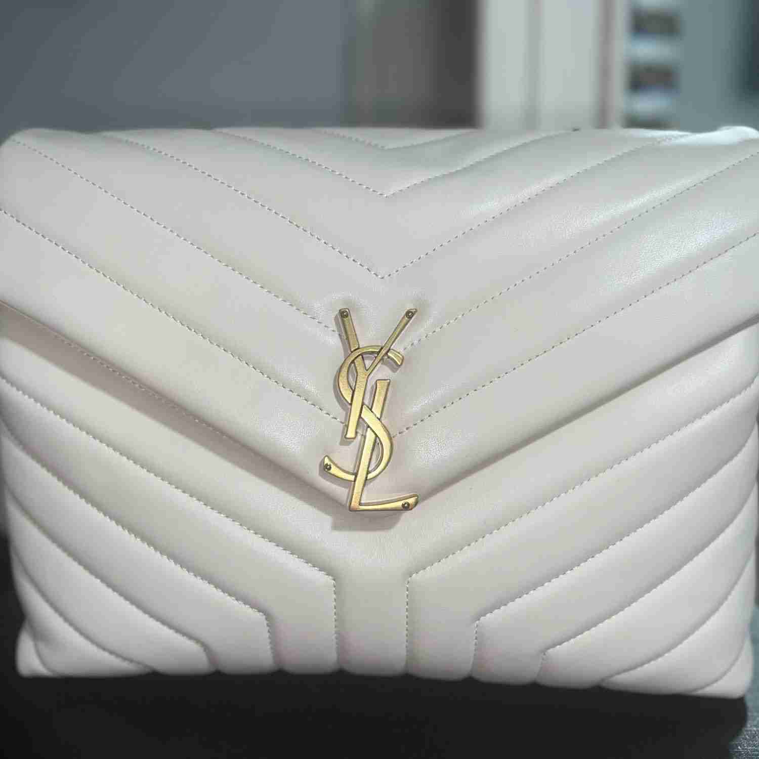 414110-DDH YSL Loulou shoulder bag