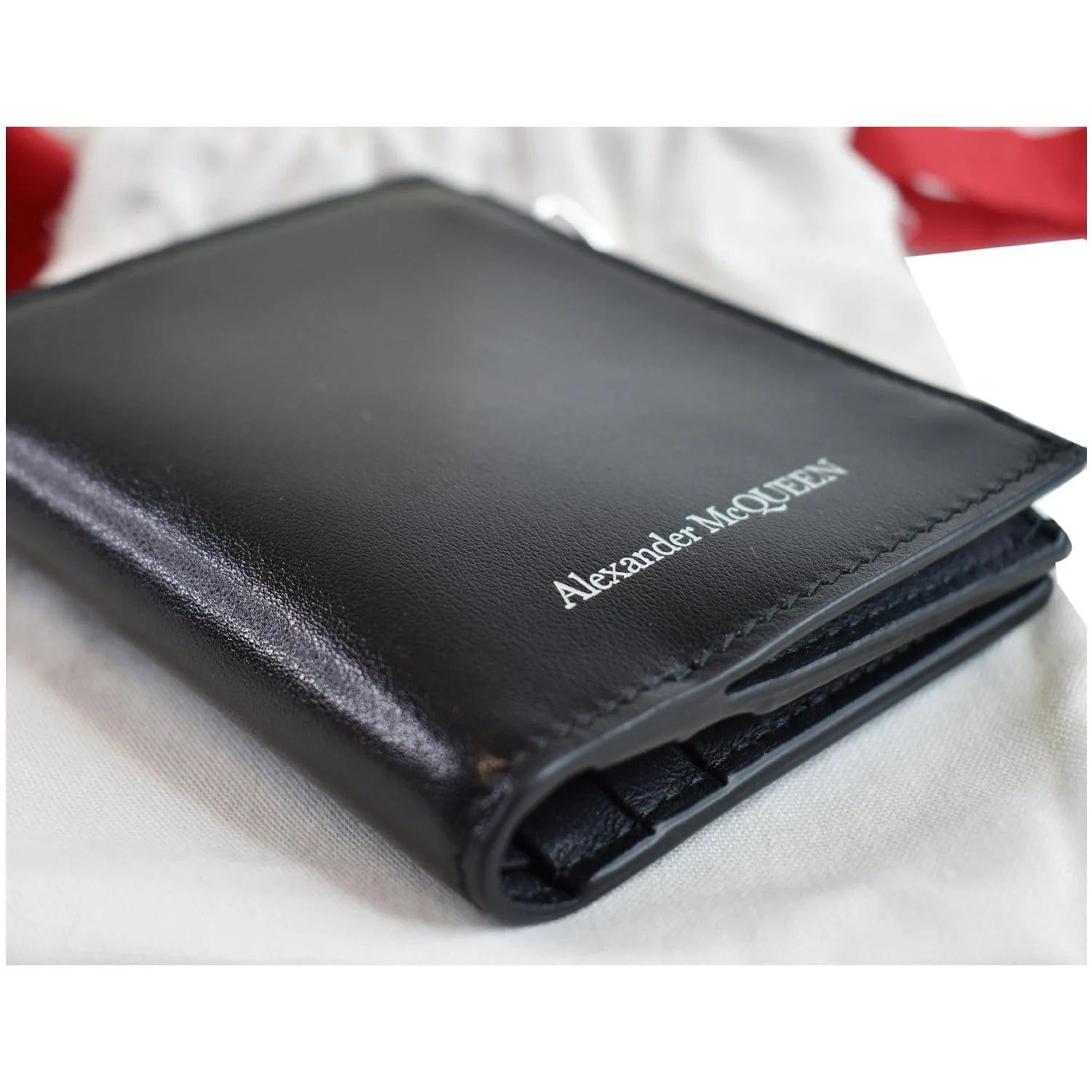 ALEXANDER MCQUEEN Logo-Print Leather Men's Black Wallet - 25% OFF - Image 6