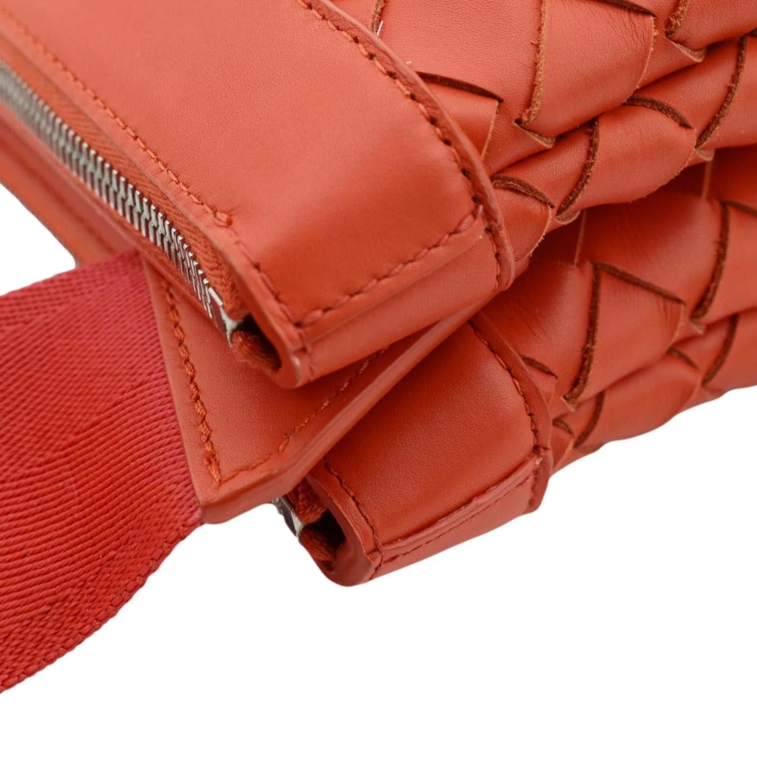 BOTTEGA VENETA Intrecciato Leather Crossbody Messenger Bag Red - Image 5