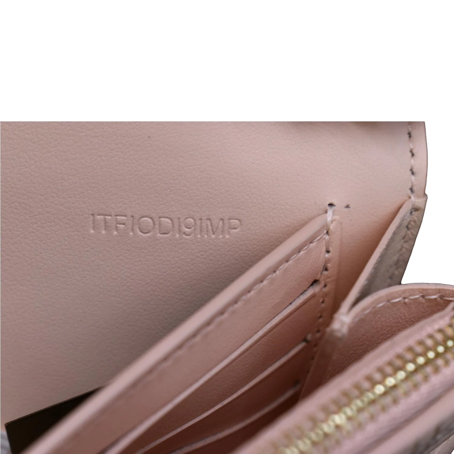 BURBERRY Tb Lola Quilted Lambskin Chain Shoulder Bag Beige - Image 12
