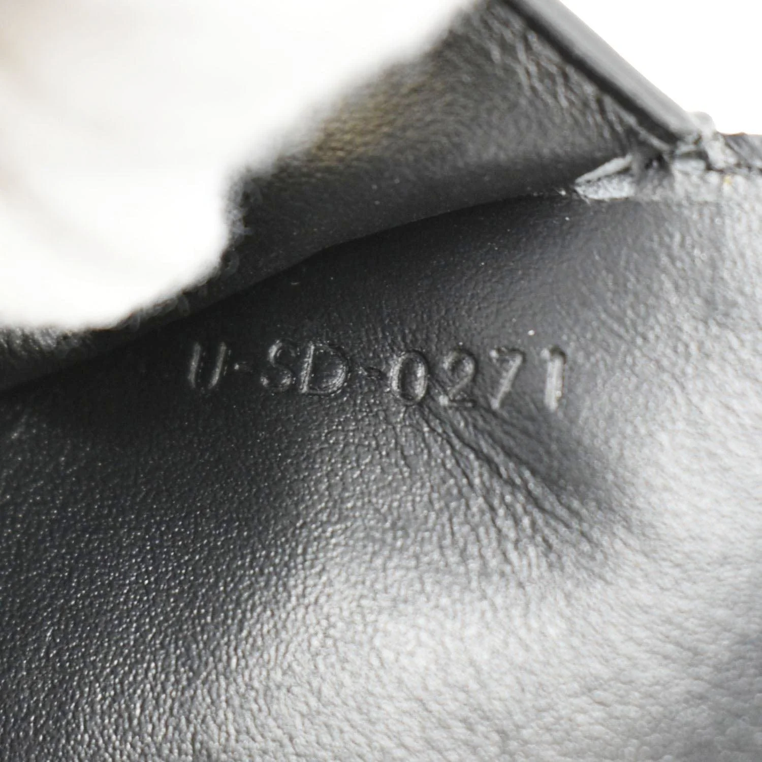 CELINE Triomphe Small Coated Canvas Wallet Black - Image 16