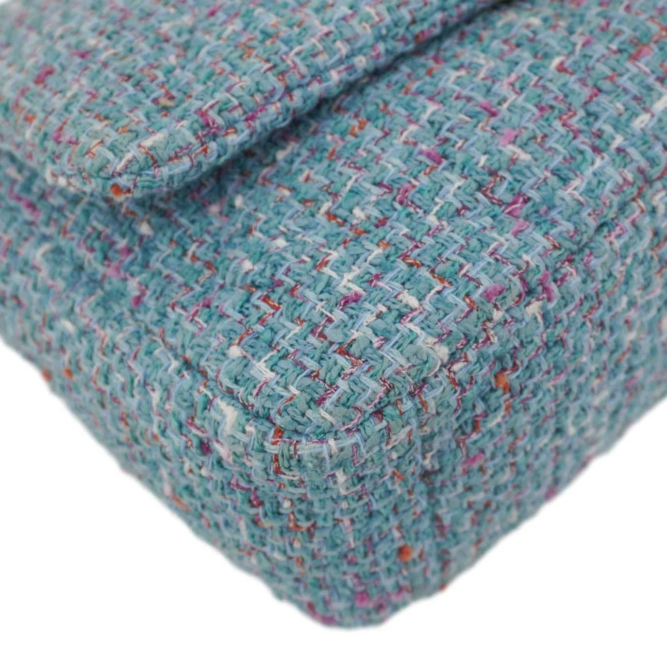 CHANEL 19 Flap Medium Quilted Tweed Shoulder Bag Blue - Image 9