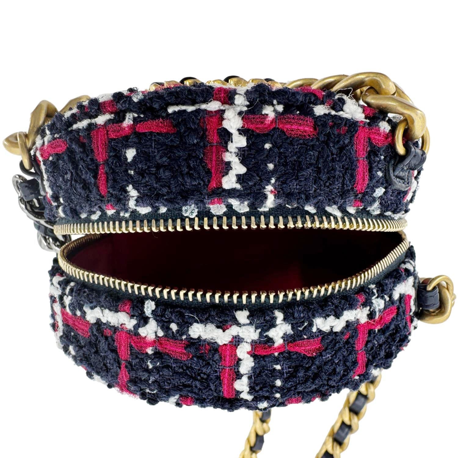 CHANEL 19 Round Tweed Chain Crossbody Bag Multicolor - Image 6