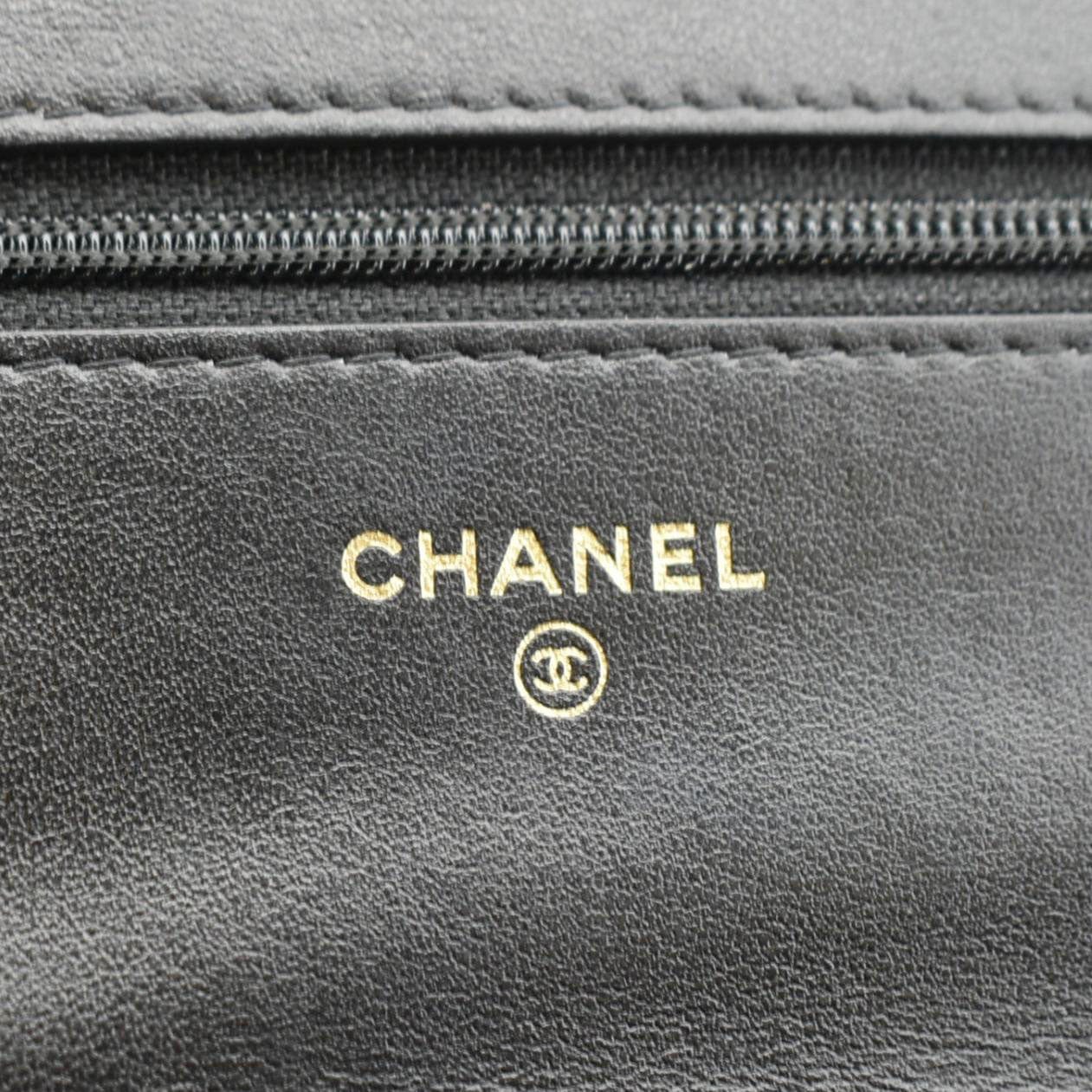 CHANEL 19 CC WOC Quilted Shiny Leather Wallet On Chain Crossbody Bag Black - Image 17
