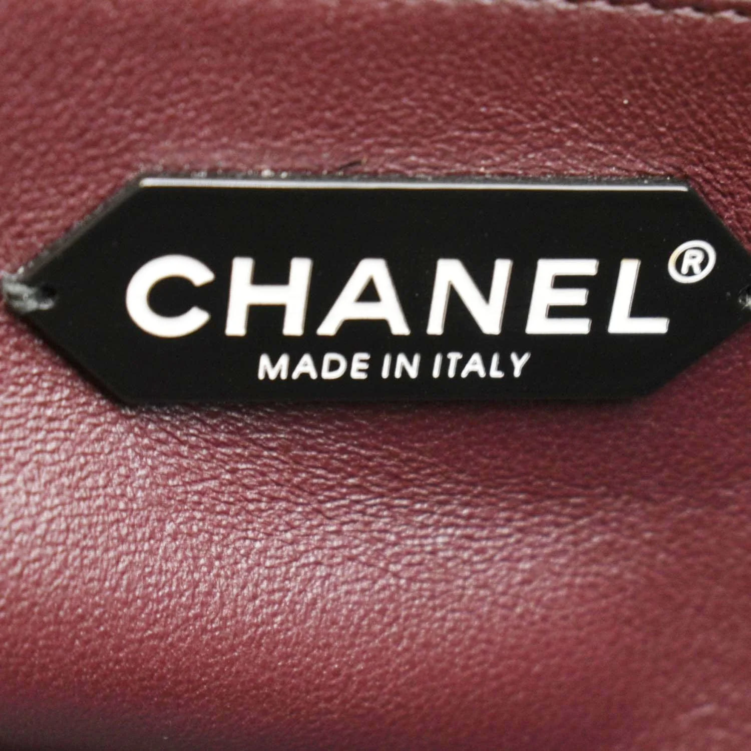 CHANEL 2.55 Reissue Hanger Flap Quilted Leather Crossbody Bag Black - Image 10