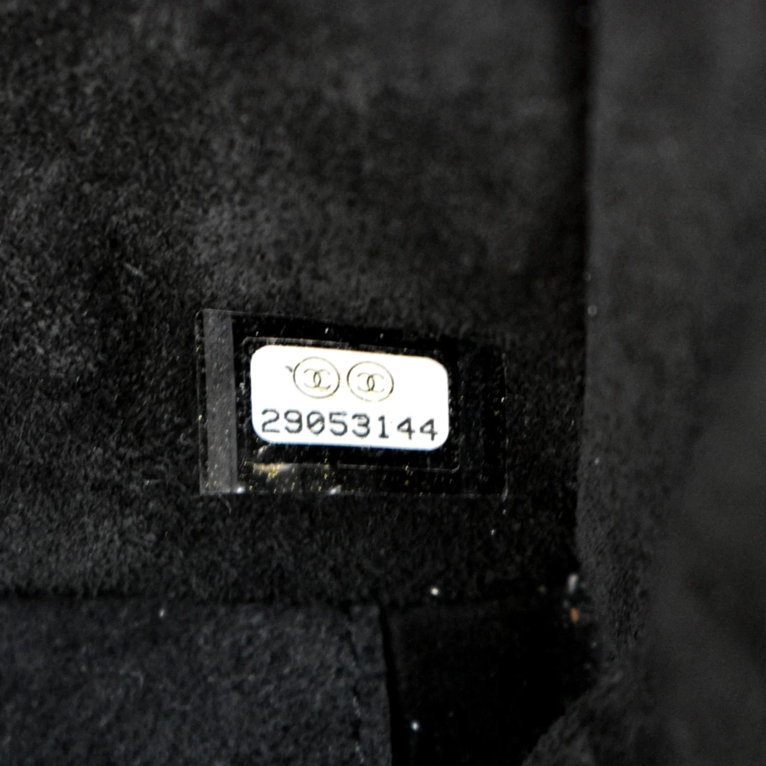 CHANEL Vanity Leather Crossbody Bag Black- sold - Image 13