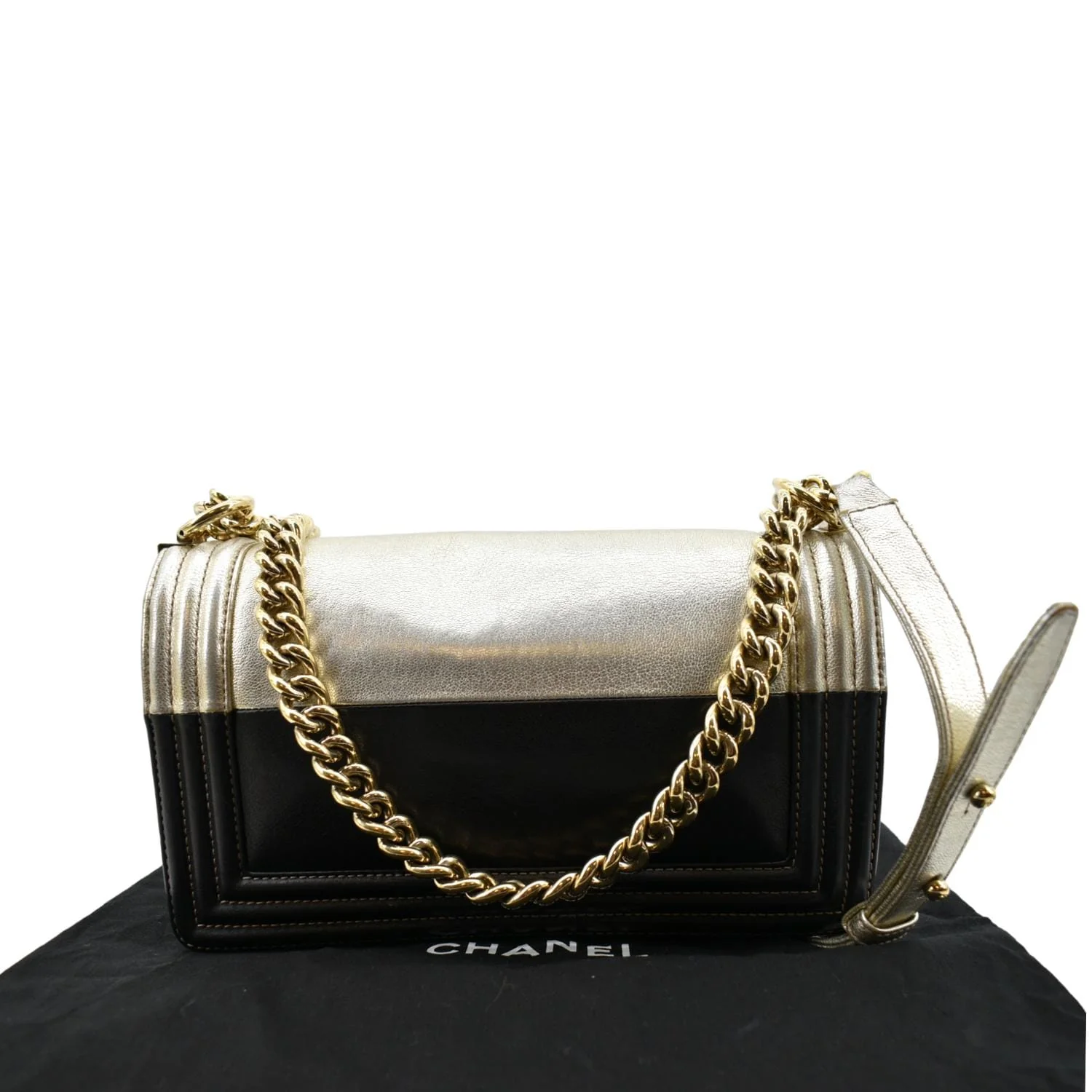 CHANEL Boy Leather Shoulder Bag Bicolor - Image 3
