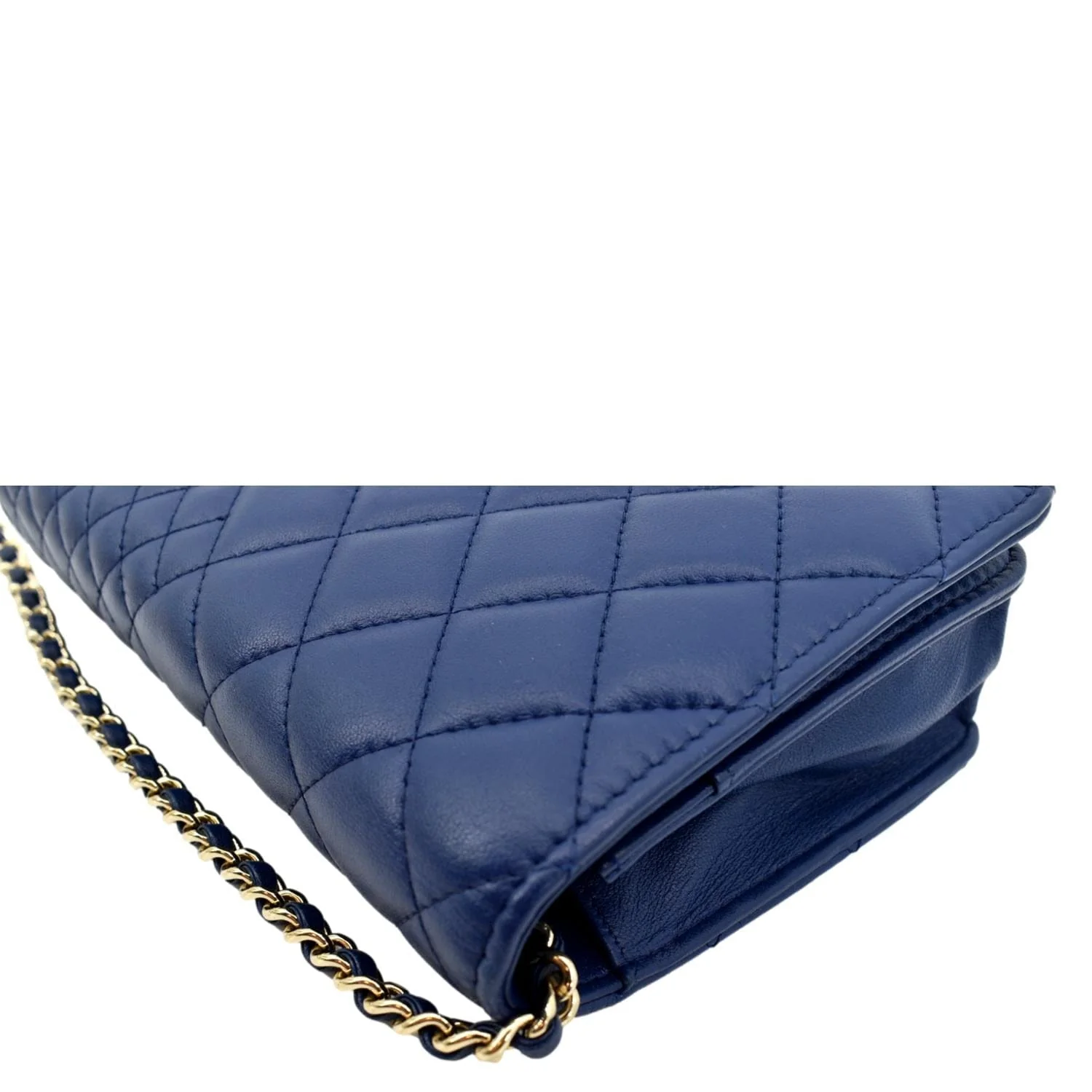 CHANEL Wallet On Chain Quilted Leather Crossbody Bag Blue - Image 6
