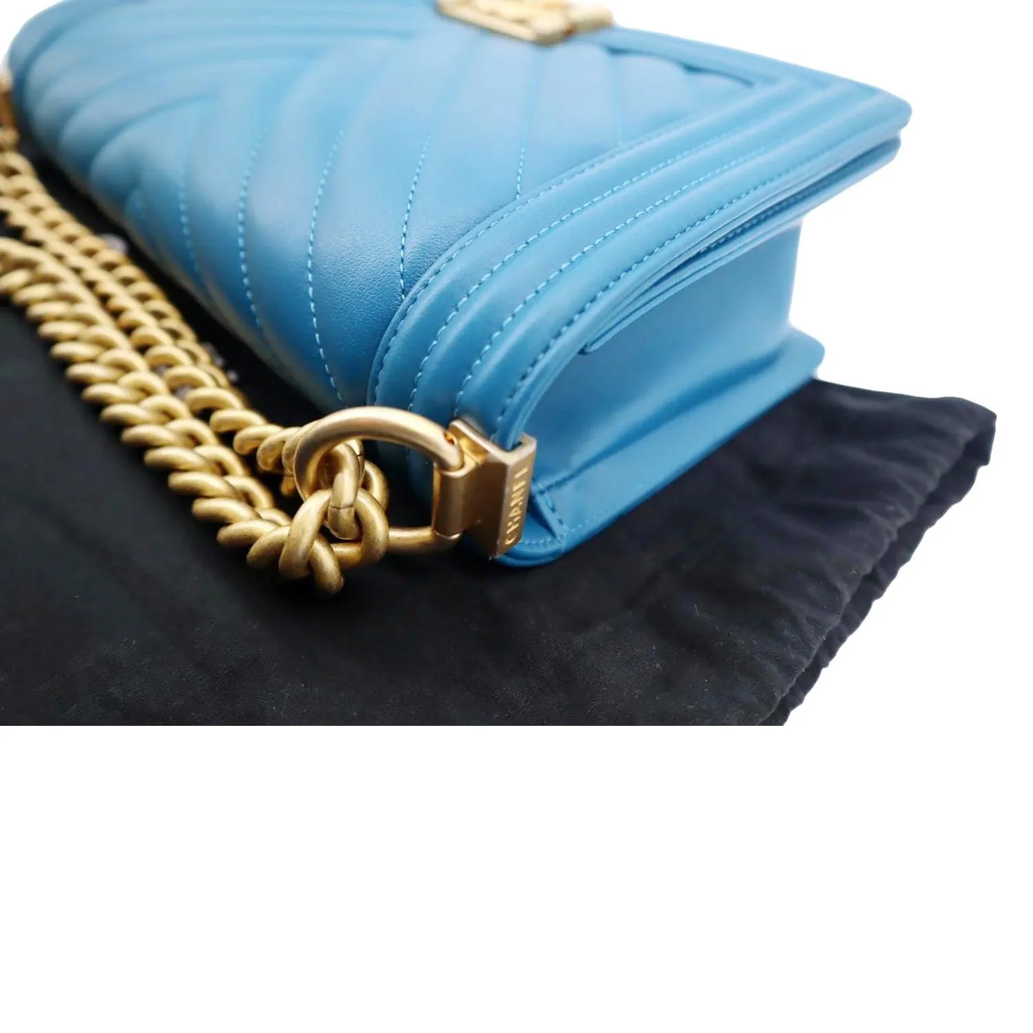 CHANEL Medium Boy Flap Chevron Quilted Calfskin Shoulder Bag Blue - Image 5