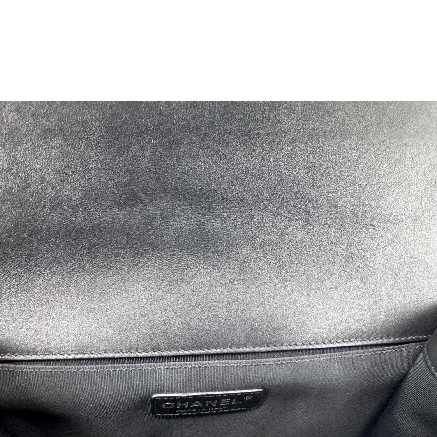 CHANEL Boy Flap Medium Chevron Patent Leather Crossbody Bag Black - Image 15