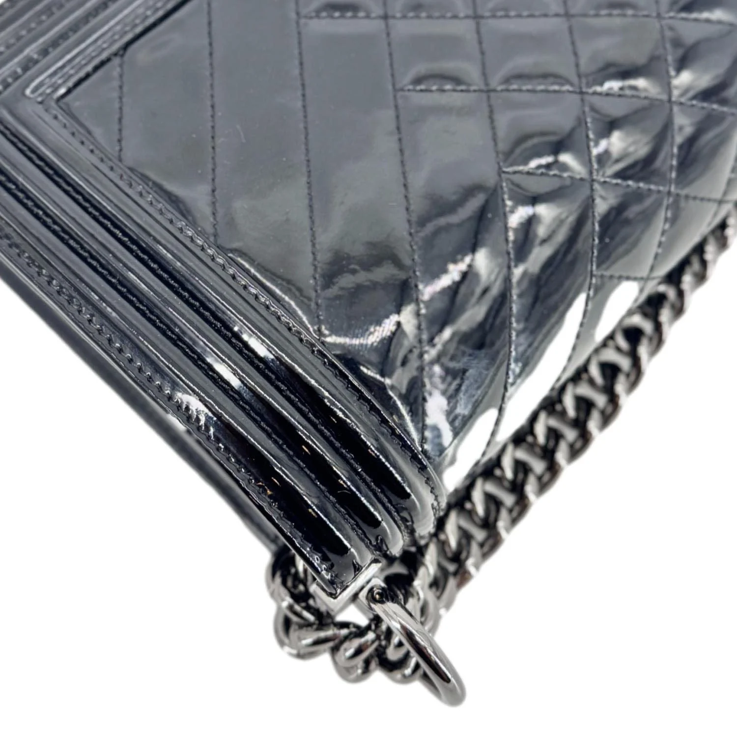 CHANEL Boy Flap Medium Chevron Patent Leather Crossbody Bag Black - Image 6
