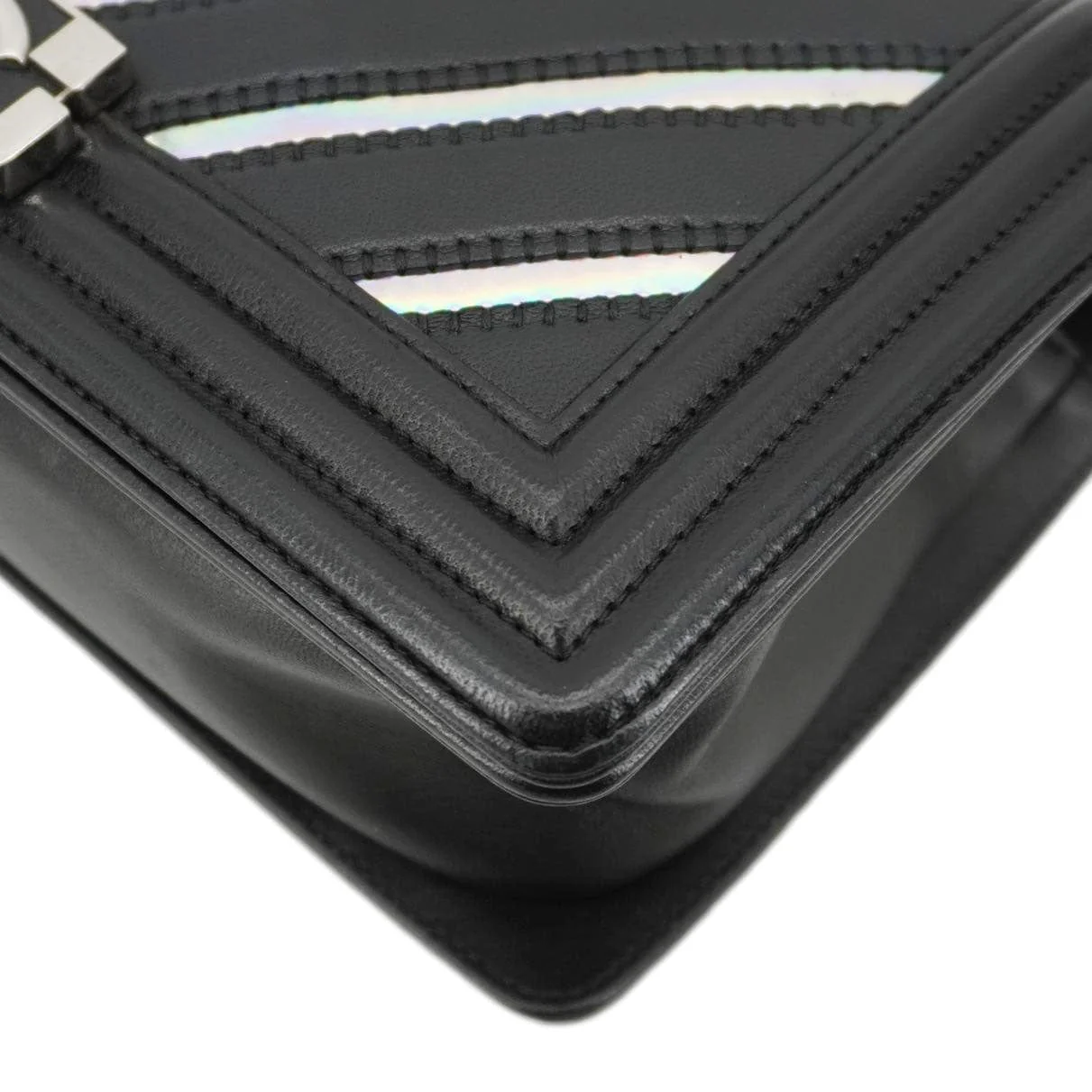 CHANEL Boy Flap Chevron Leather with Holographic PVC Crossbody Bag Black - Image 11