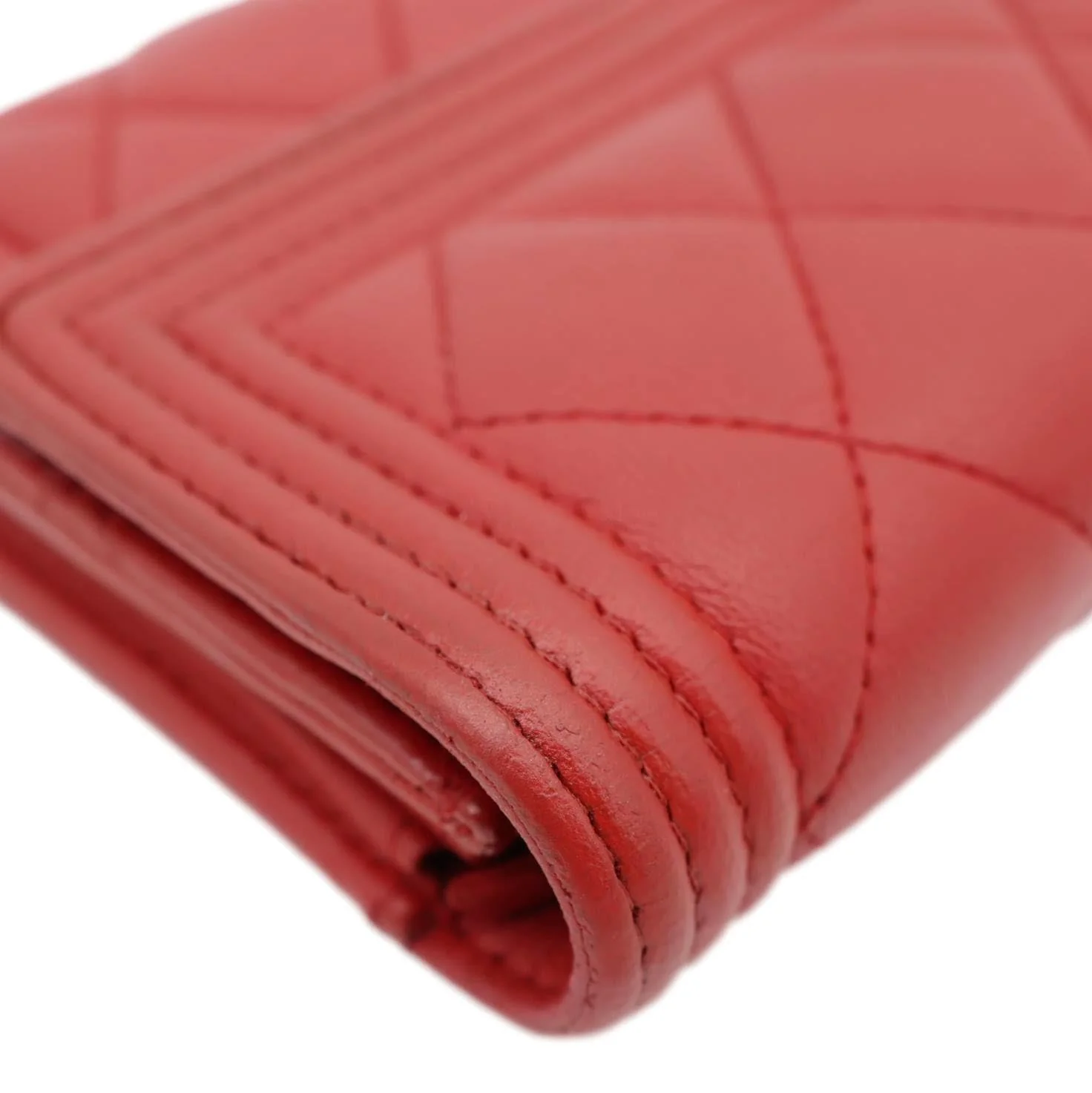 CHANEL Boy Flap Lambskin Quilted Leather Wallet Red - Image 6