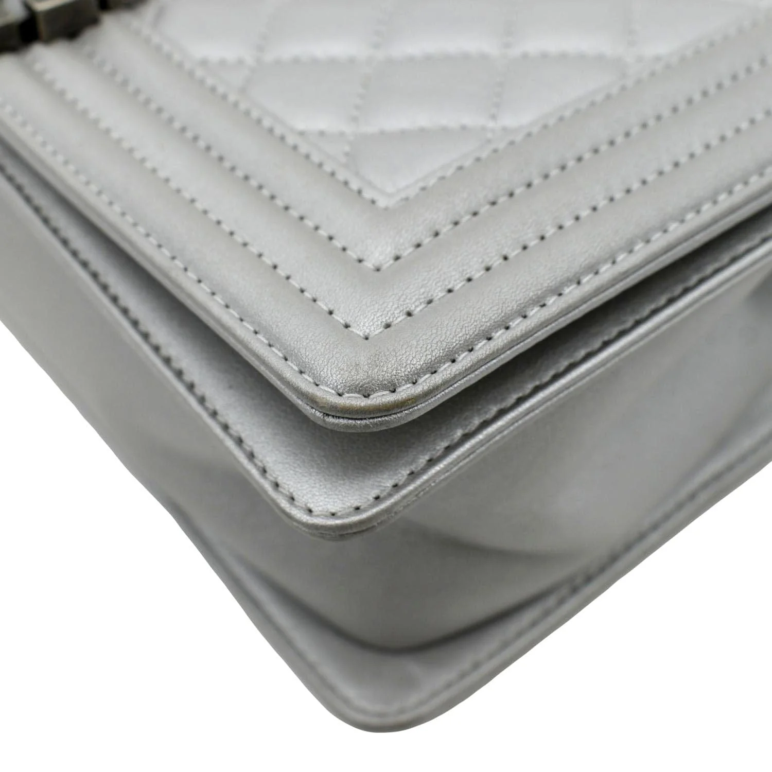 CHANEL Medium Boy Flap Quilted Leather Crossbody Bag Silver - Image 8
