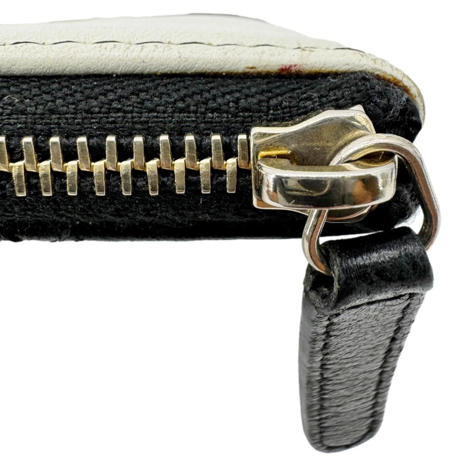 CHANEL Camellia O Case Medium Quilted Leather Clutch Black - Image 14