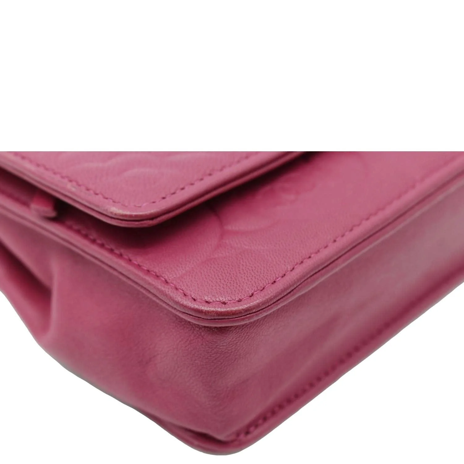 CHANEL Camellia Wallet On Chain Leather Crossbody Bag Fuchsia - Image 11