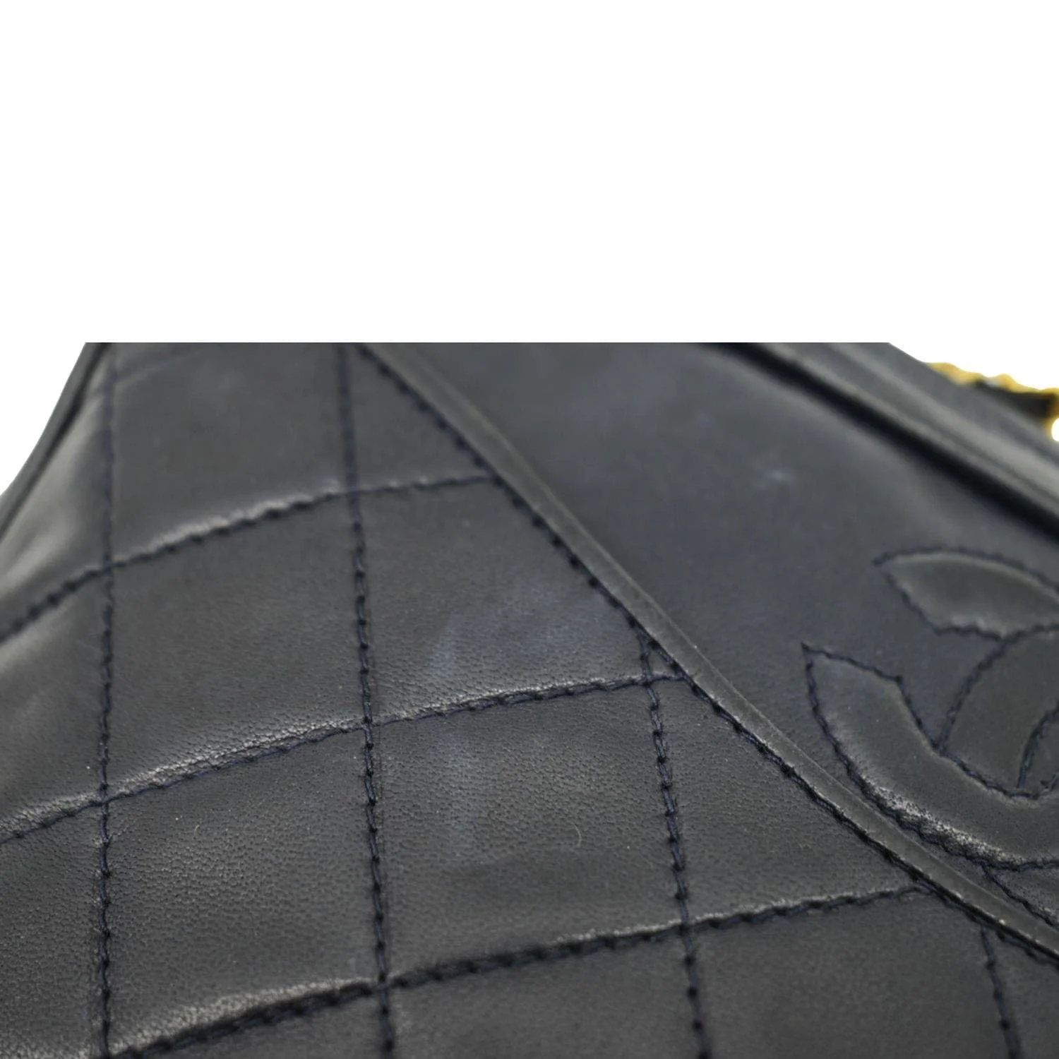 CHANEL Vintage Quilted Leather Camera Crossbody Bag Black - Image 15