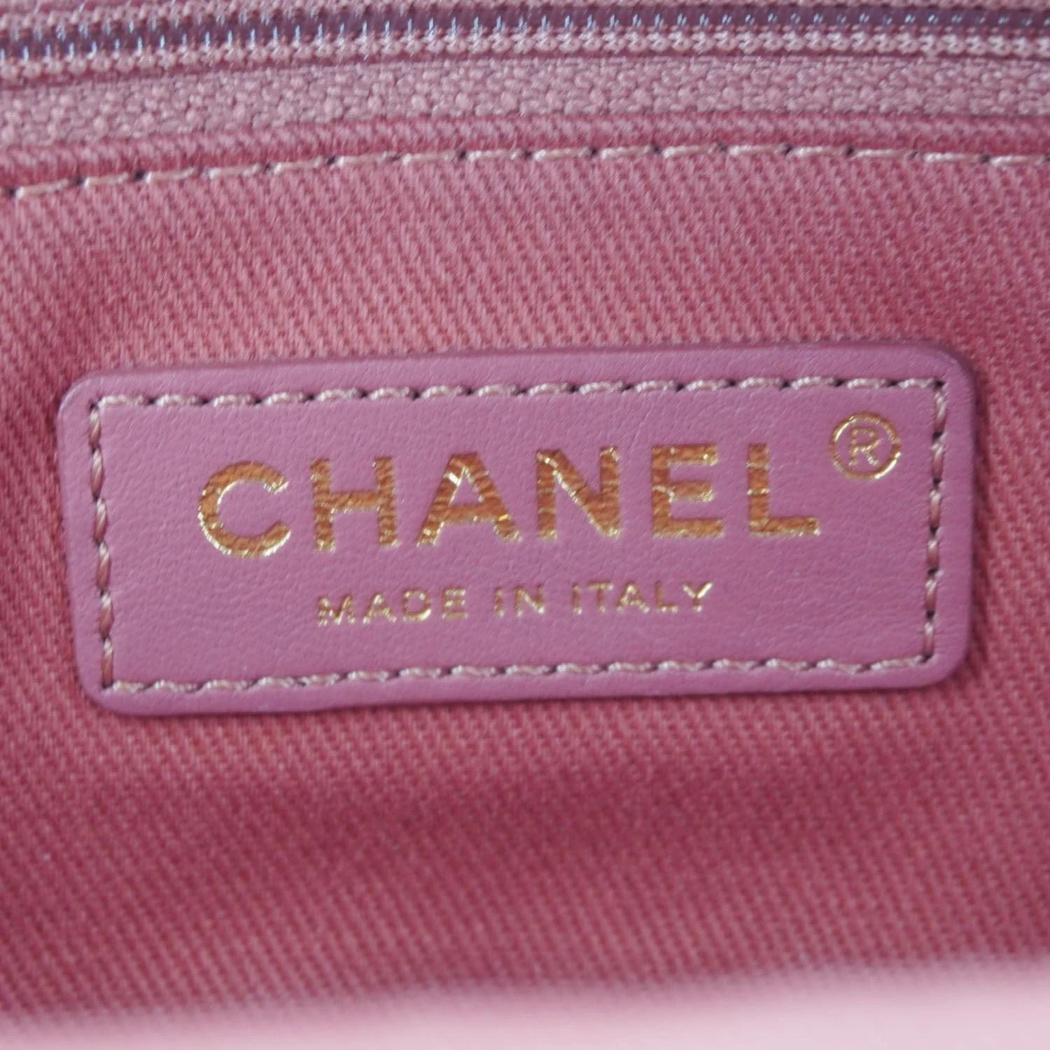 CHANEL Business Affinity Quilted Caviar Leather Belt Bag Pink - Image 15