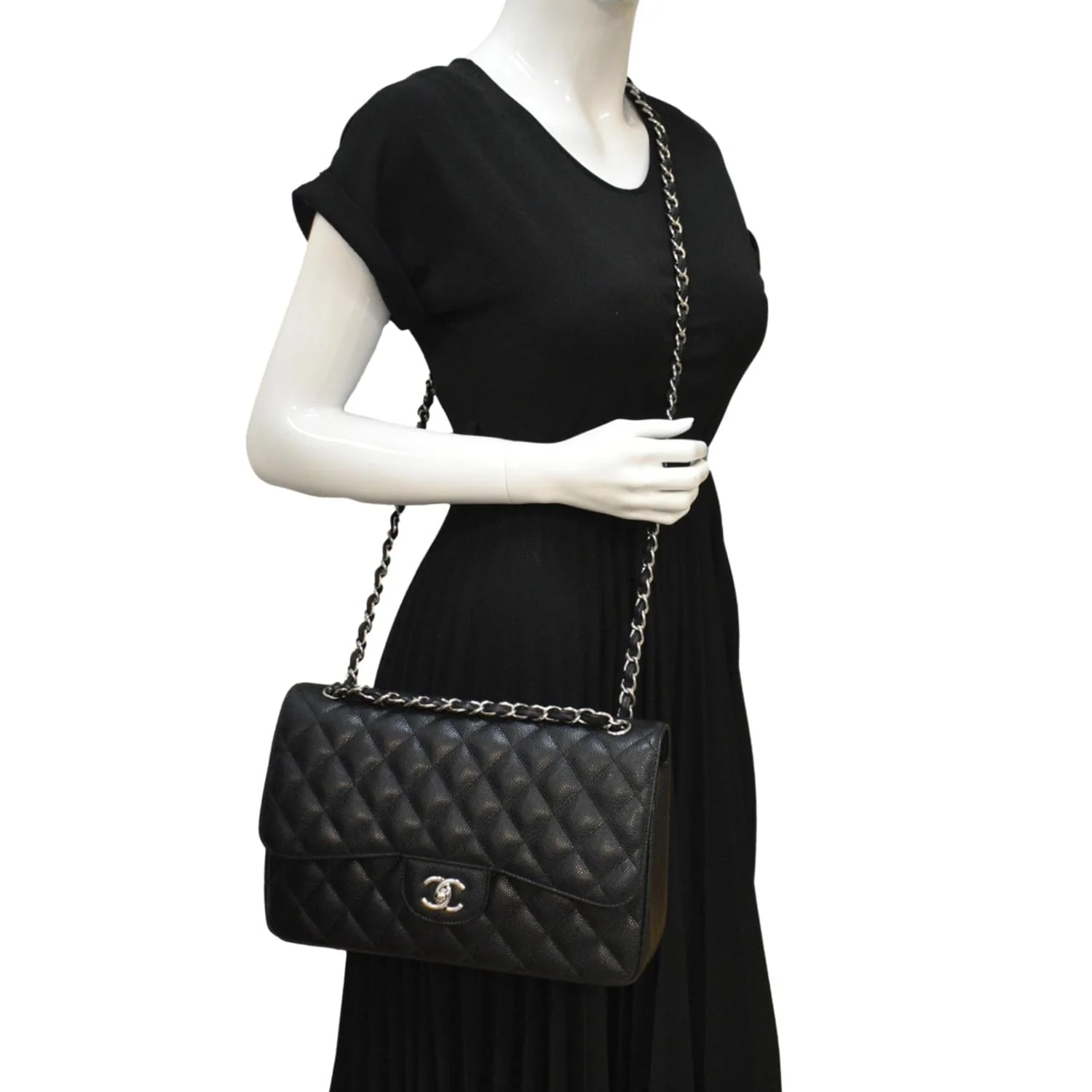 CHANEL Classic Jumbo Double Flap Quilted Caviar Leather Shoulder Bag Black - Image 2