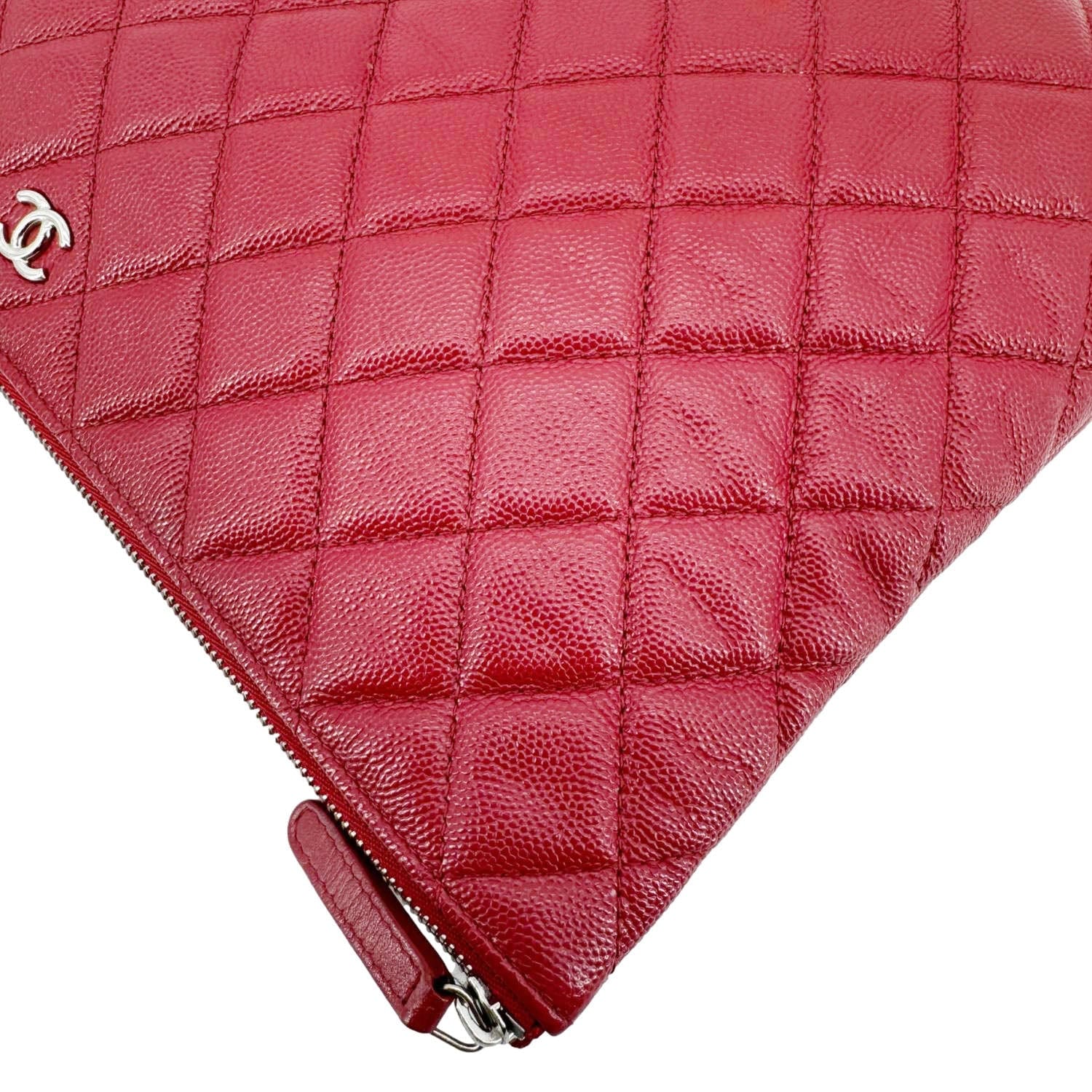 CHANEL Quilted Caviar O Clutch Cosmetic Case Red - Image 10