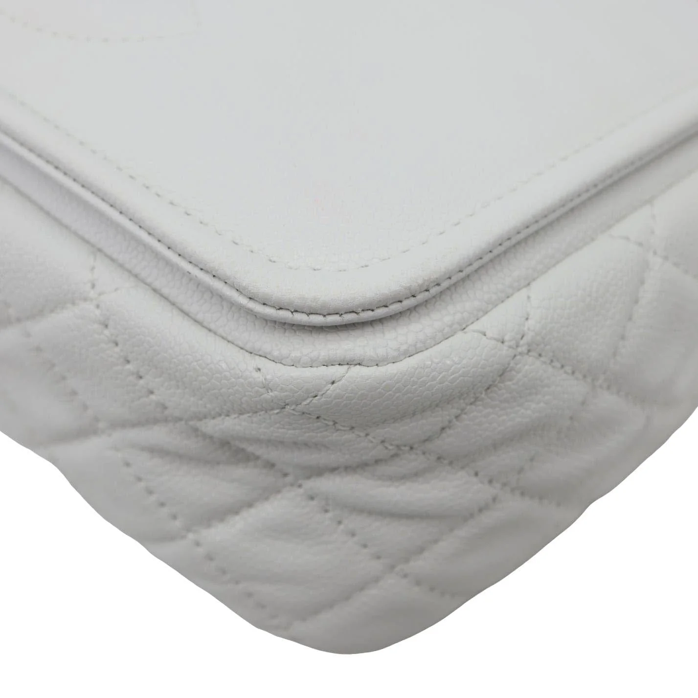CHANEL Timeless Flap CC Caviar Leather Crossbody Bag White - Image 9