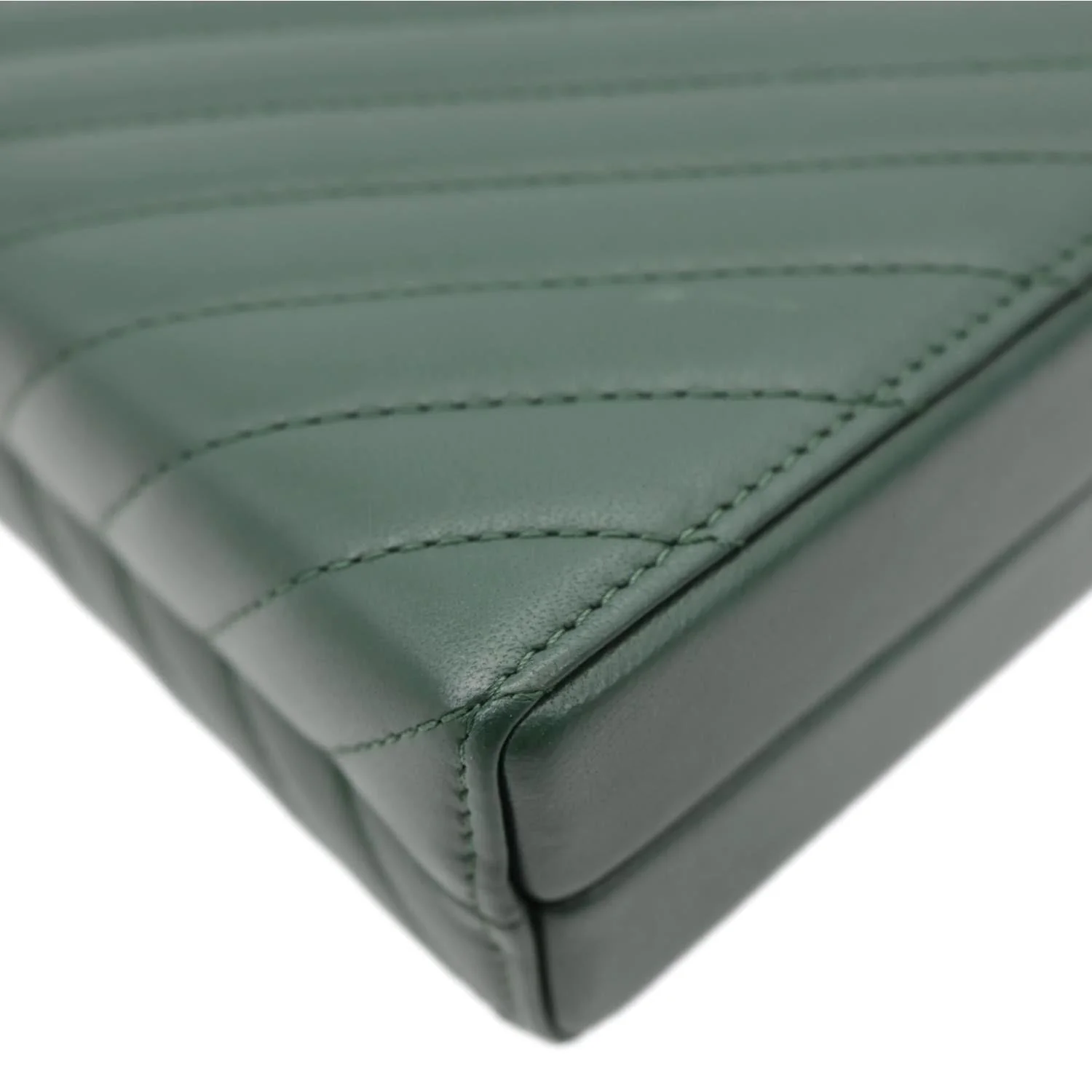 CHANEL Reissue Box Chevron Lambskin Leather Clutch Bag Green - Image 8