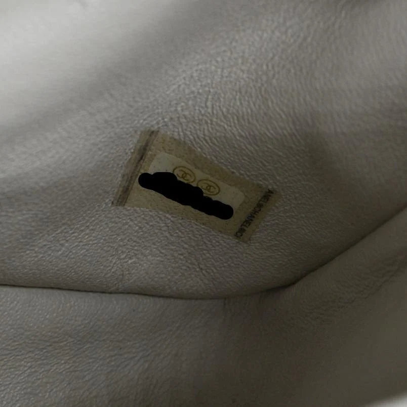 CHANEL Classic Double Flap Medium Quilted Caviar Leather Shoulder Bag White - Image 13