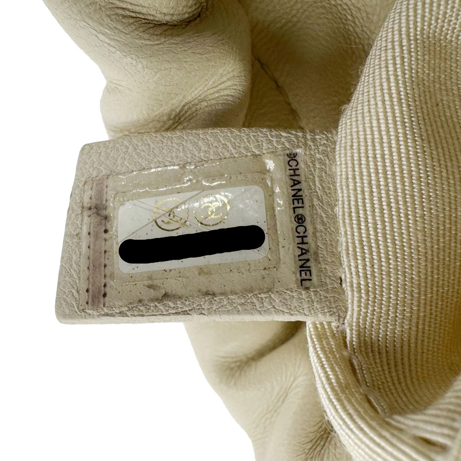 CHANEL CC Drawstring Quilted Leather Crossbody Bucket Bag Cream - Image 13