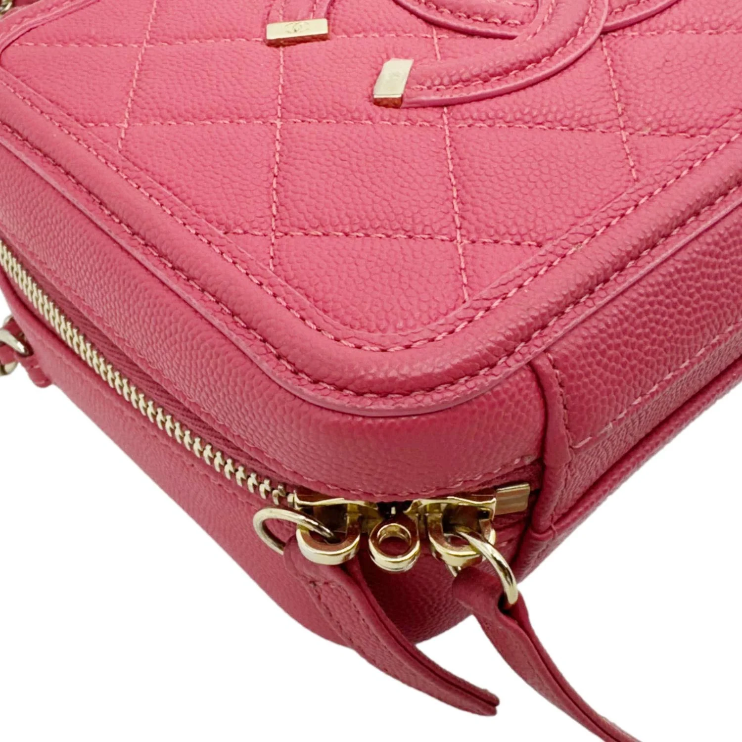CHANEL Vanity Case Filigree CC Small Caviar Quilted Shoulder Bag Pink - Image 8
