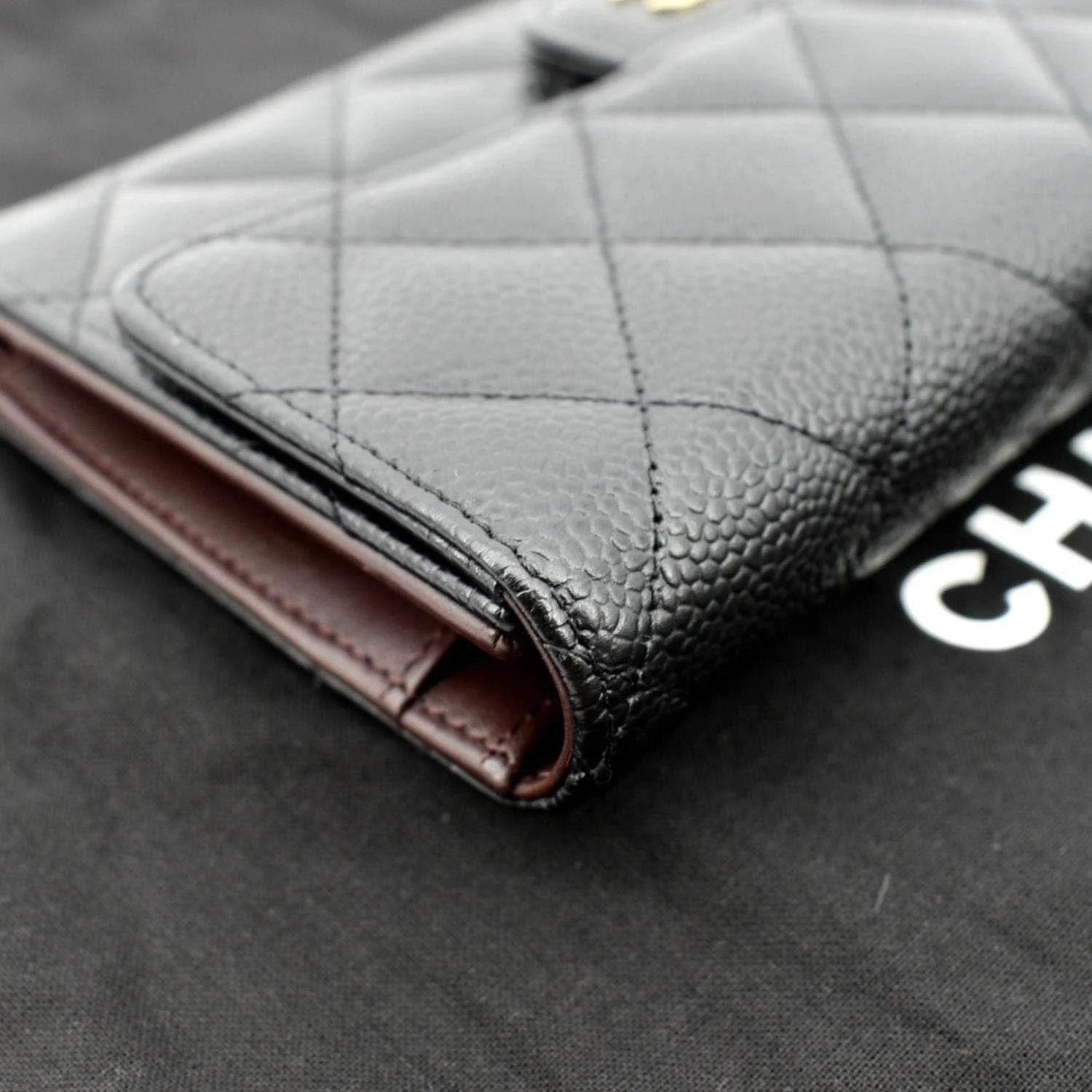 CHANEL Flap Quilted Caviar Wallet Black - Image 6