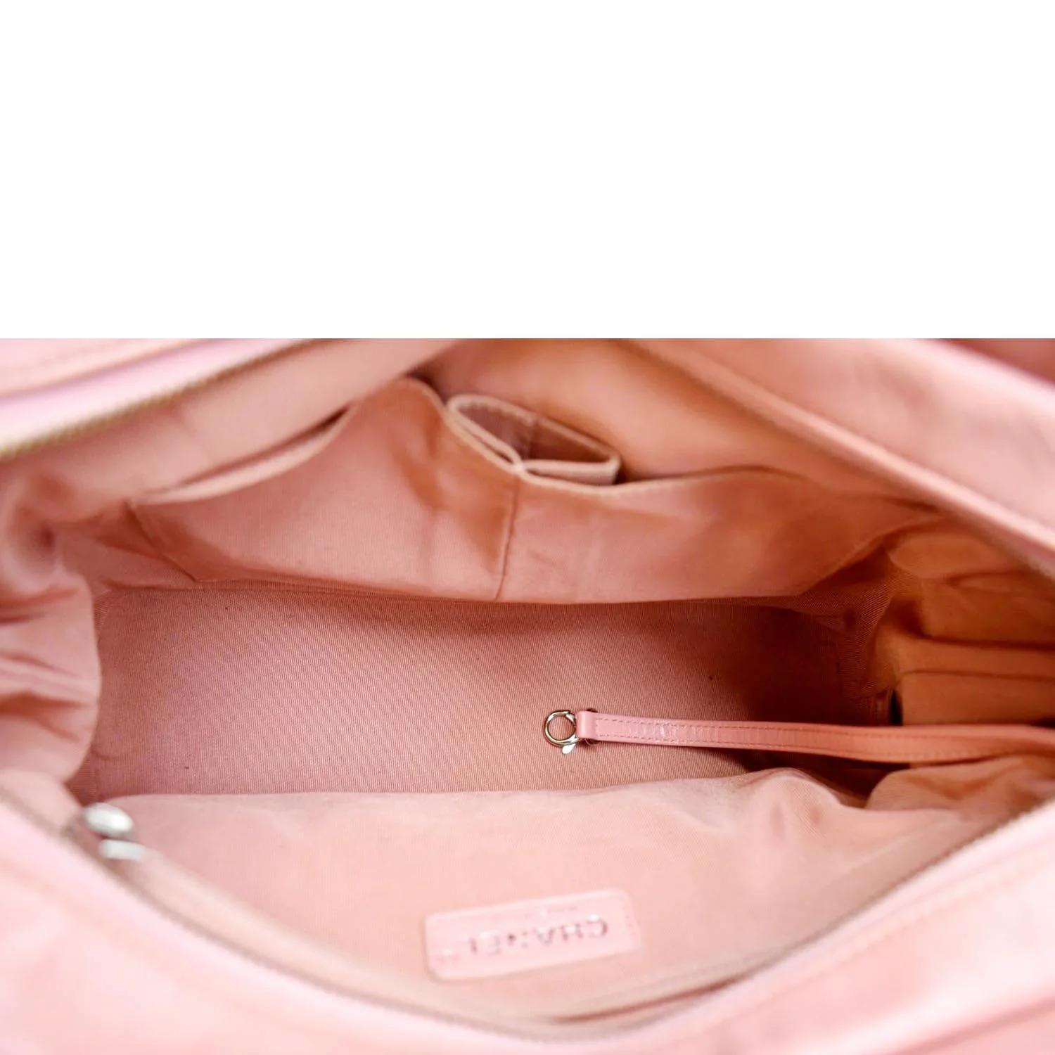 CHANEL Gabrielle Medium Aged Calfskin Leather Shoulder Bag Pink - Image 11
