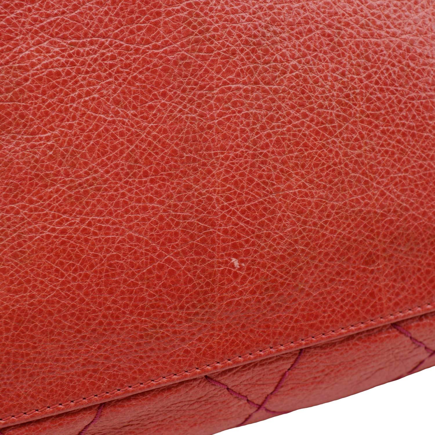 CHANEL On The Road Large Glazed Quilted Calfskin Leather Tote Bag Red - Image 16