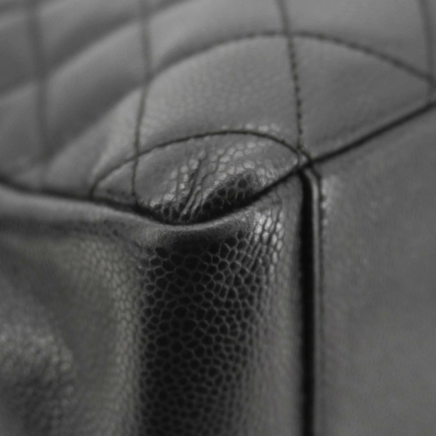 CHANEL Grand Shopping Quilted Leather Tote Bag Black - Image 11