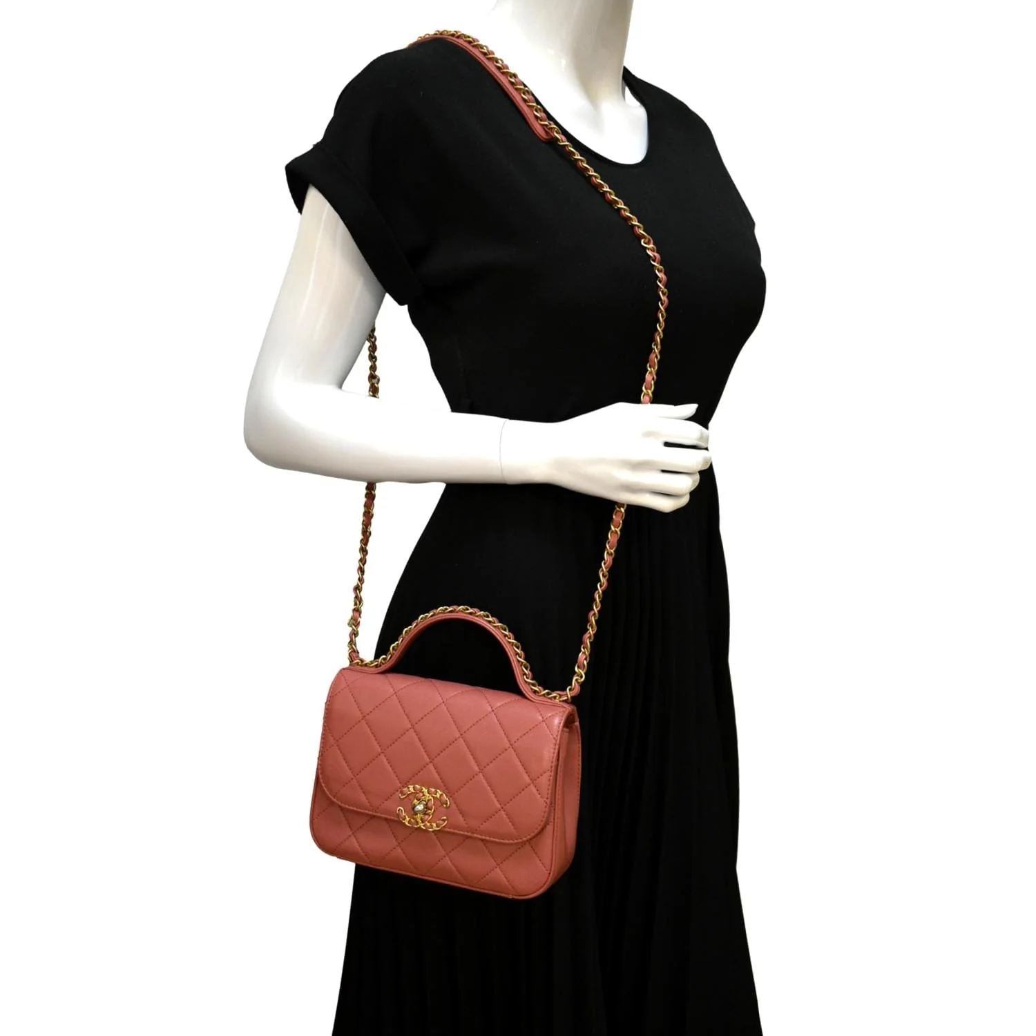 CHANEL Infinity Chain Quilted Leather Crossbody Bag Pink - Image 2