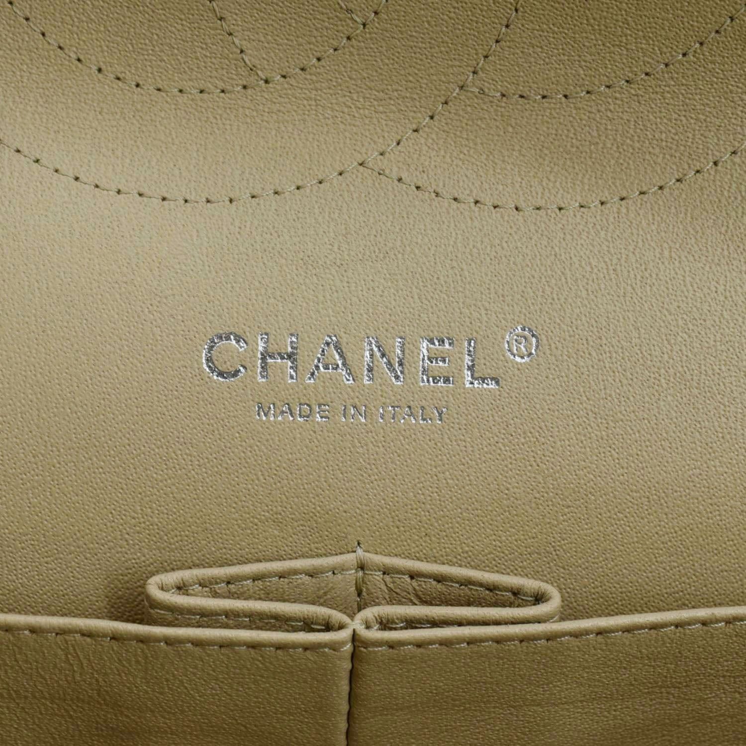 CHANEL Classic Jumbo Double Flap Quilted Caviar Leather Shoulder Bag Cream - Image 12