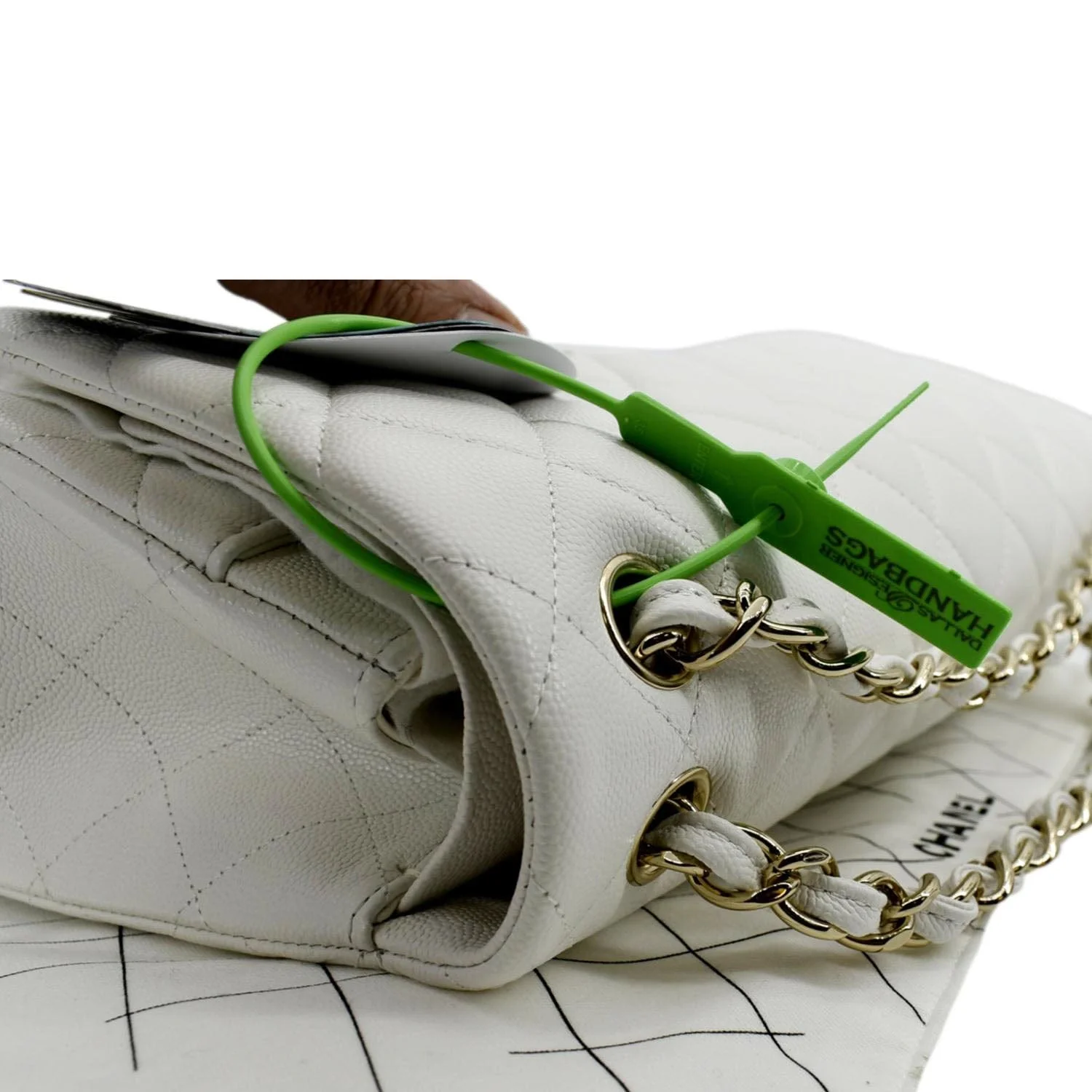 CHANEL Jumbo Double Flap Quilted Caviar Leather Shoulder Bag White - Image 4