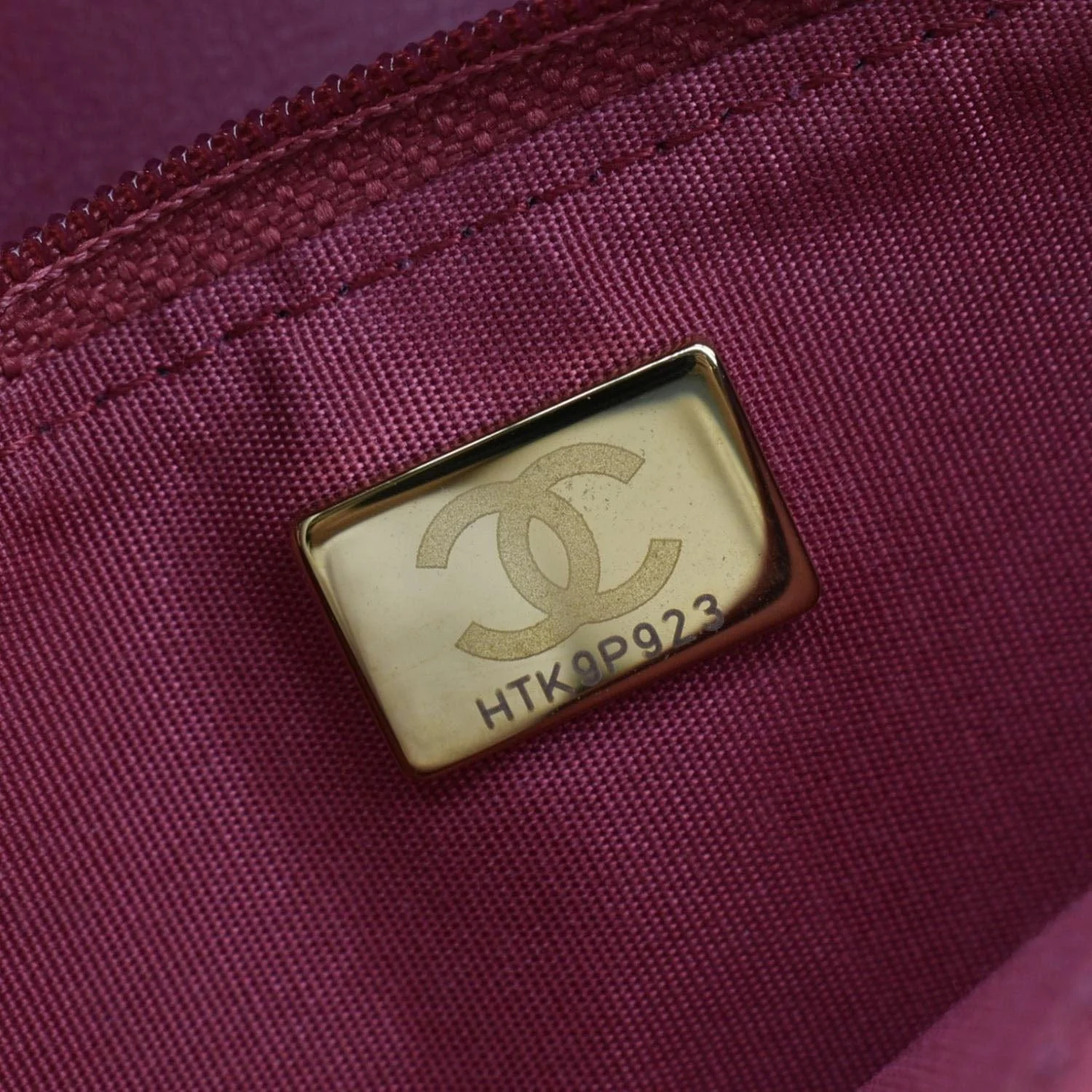 CHANEL CC Mini Flap Quilted Leather Shoulder Bag Magenta - Image 12