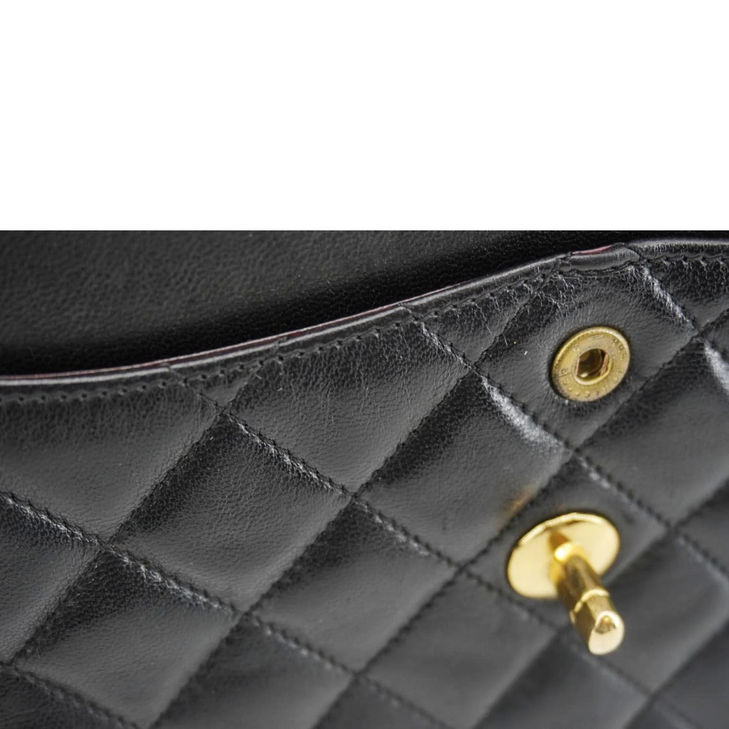 CHANEL Paris Two-Tone CC Logo Quilted Leather Shoulder Bag Black - Image 18