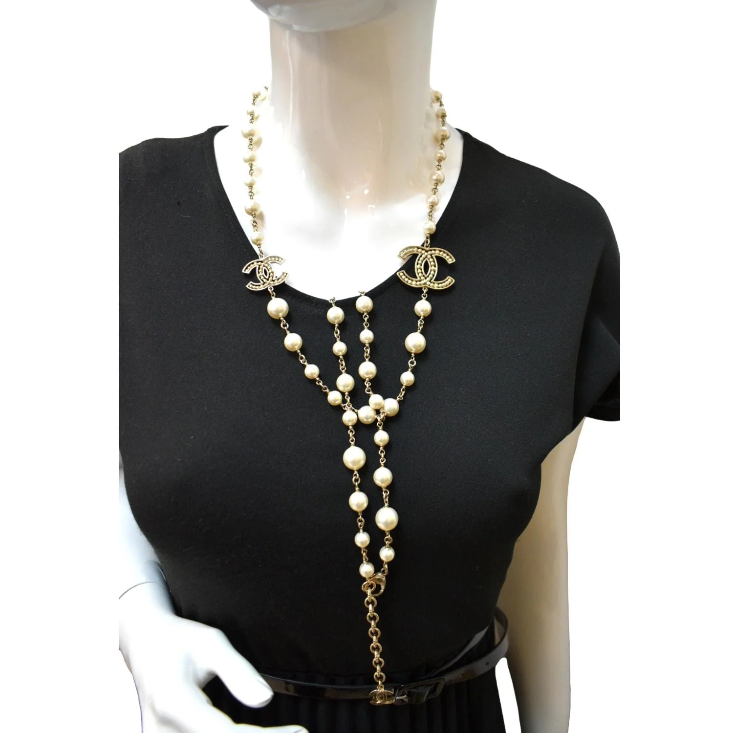 CHANEL Pearl Crystal CC Long Necklace - Sold - Image 5