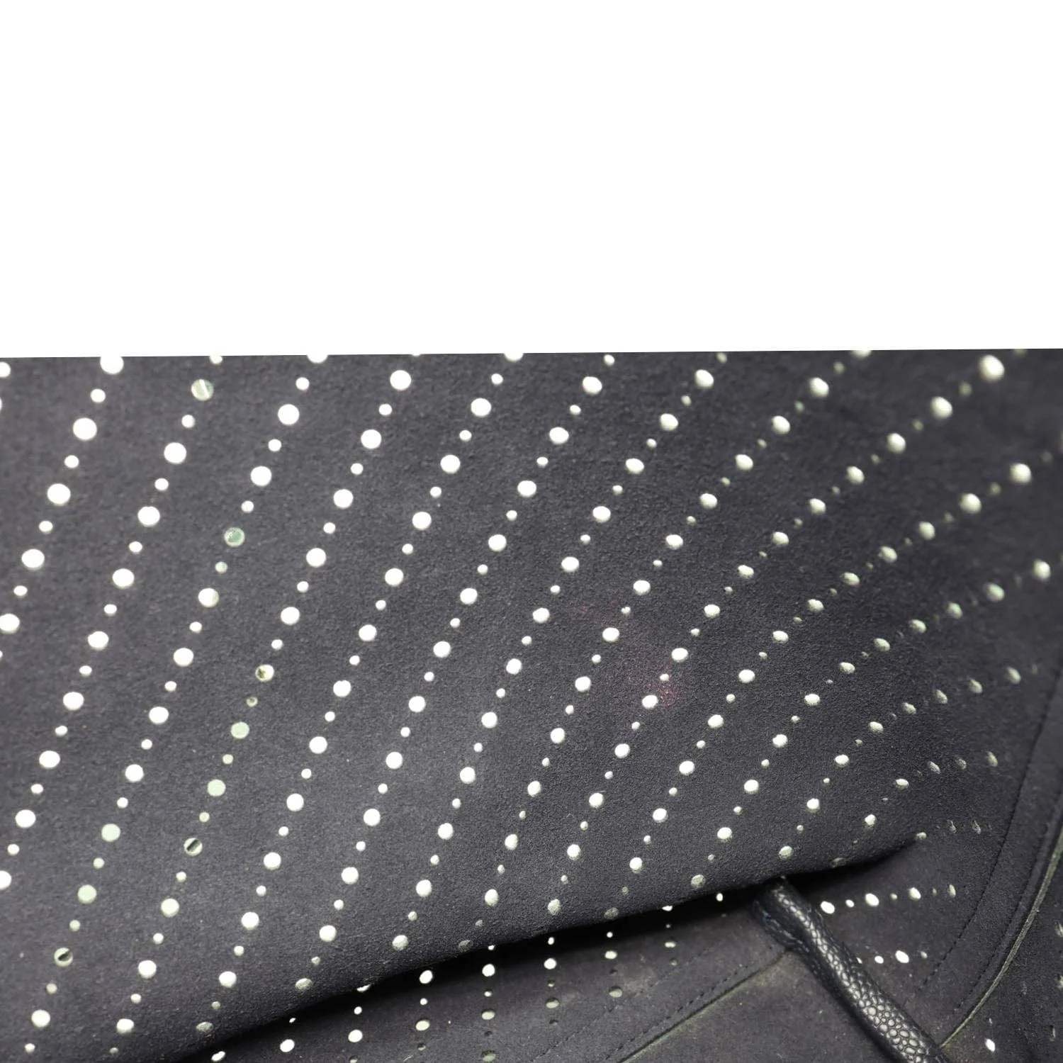 CHANEL Perforated Grained Calfskin Leather Shopping Tote Bag Green - Image 16