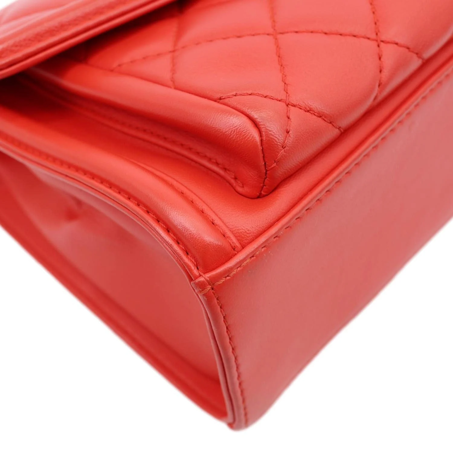 CHANEL Geometric Flap Large Lambskin Quilted Leather Crossbody Bag Red - Image 11