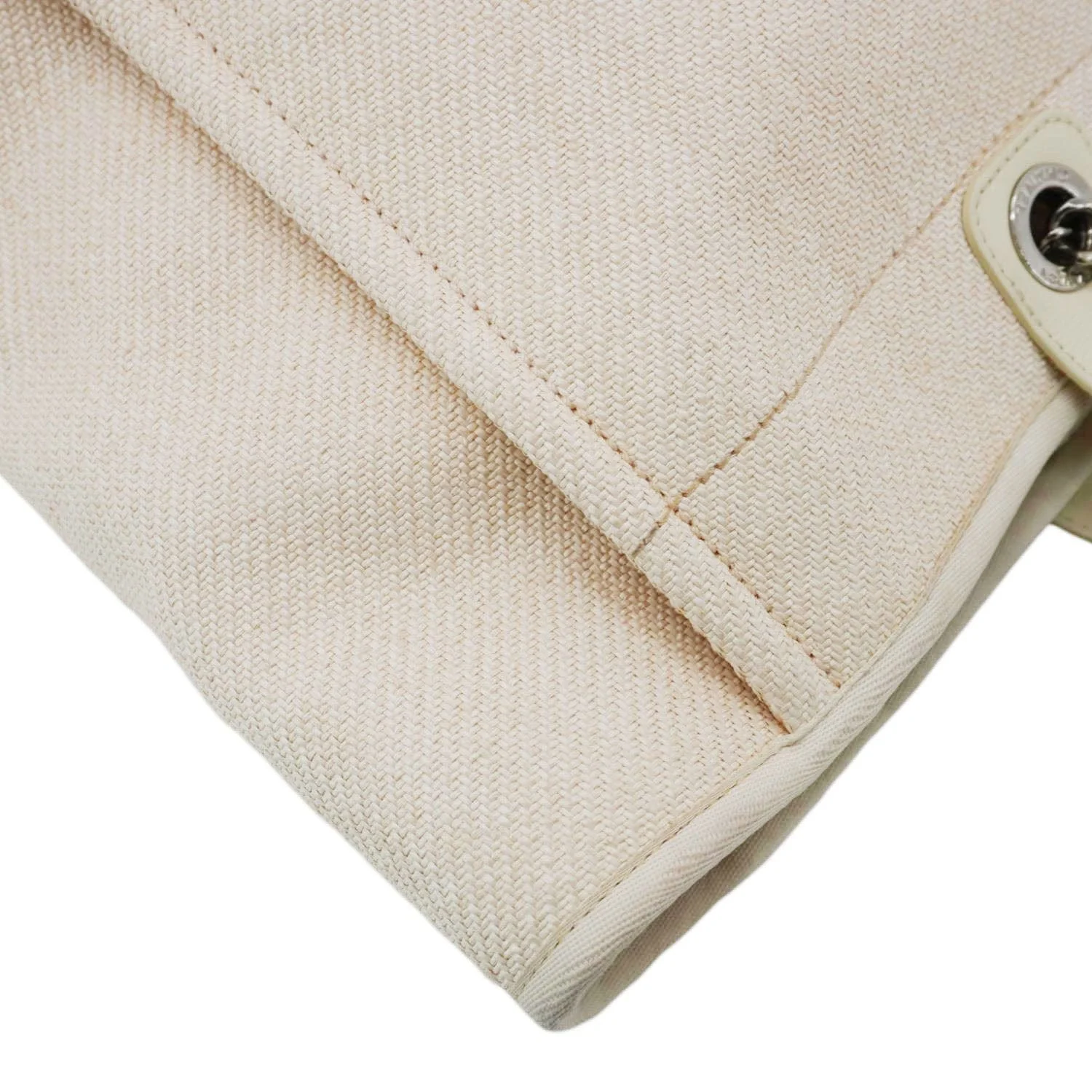 CHANEL Deauville Large Raffia Mixed Fibers Tote Bag Cream - Image 7