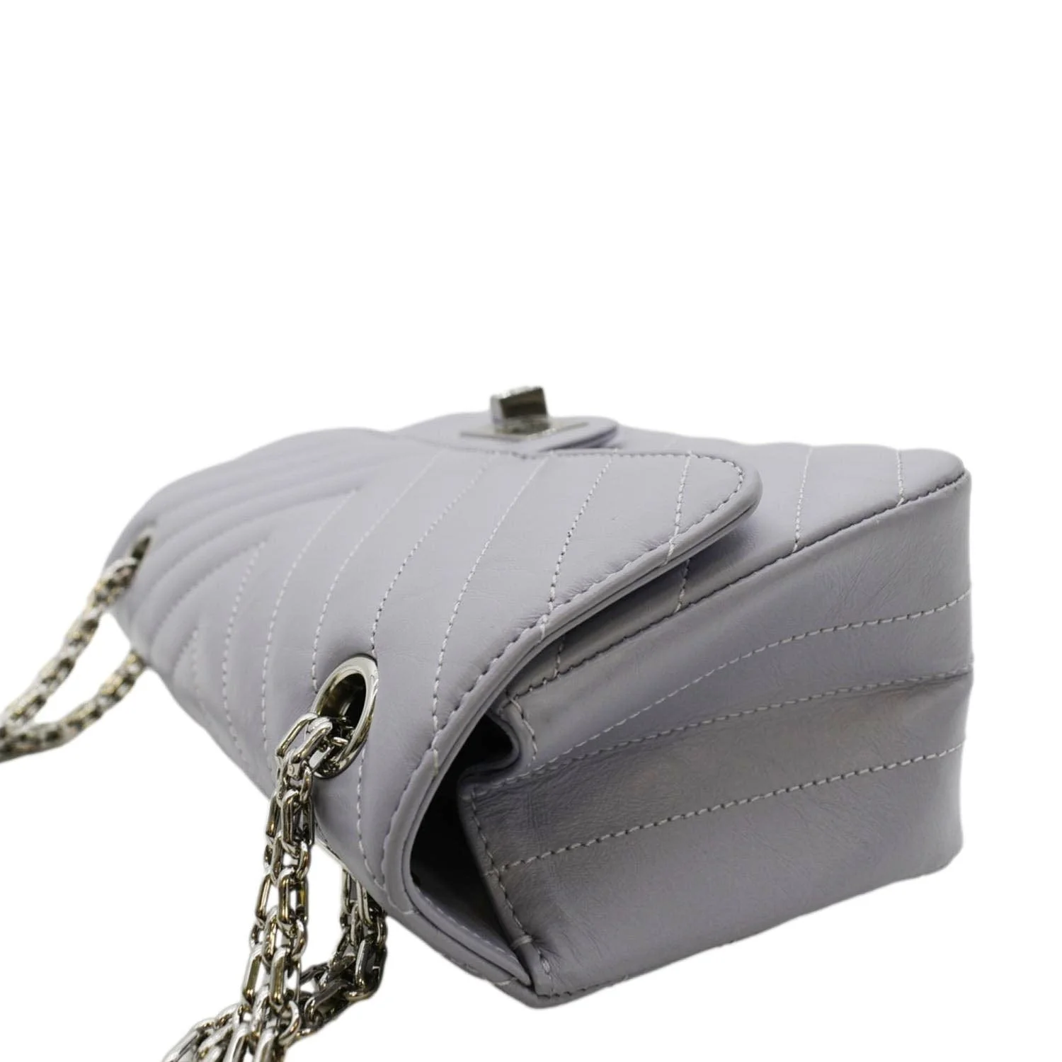 CHANEL Reissue Flap Aged Calfskin Shoulder Bag Light Purple - Image 5