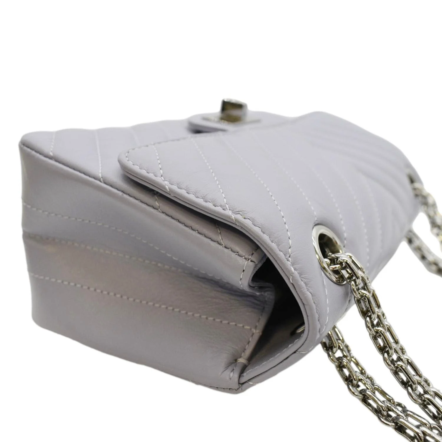 CHANEL Reissue Flap Aged Calfskin Shoulder Bag Light Purple - Image 6