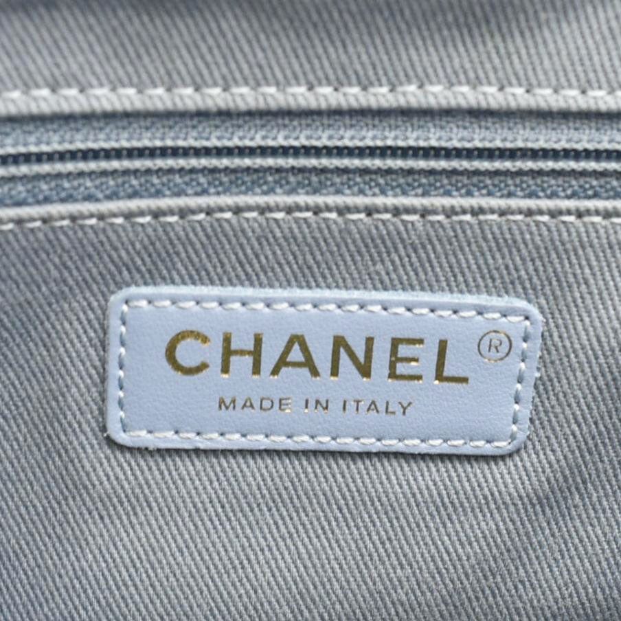CHANEL Business Affinity Quilted Caviar Leather Shopping Tote Bag Light Blue - Image 11