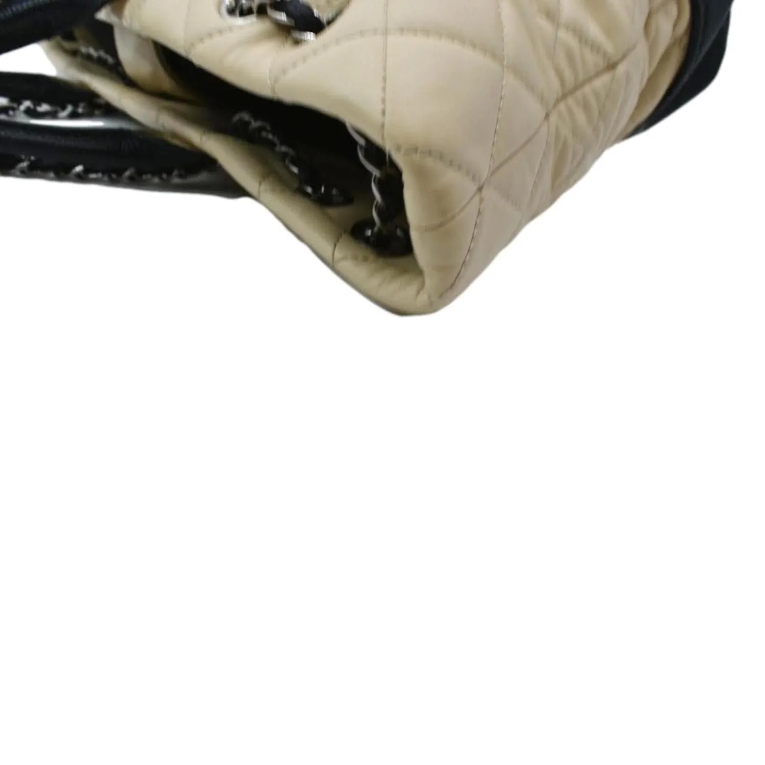 CHANEL Drawstring Large Quilted Calfskin & Caviar Shopping Tote Bag Beige - Image 5