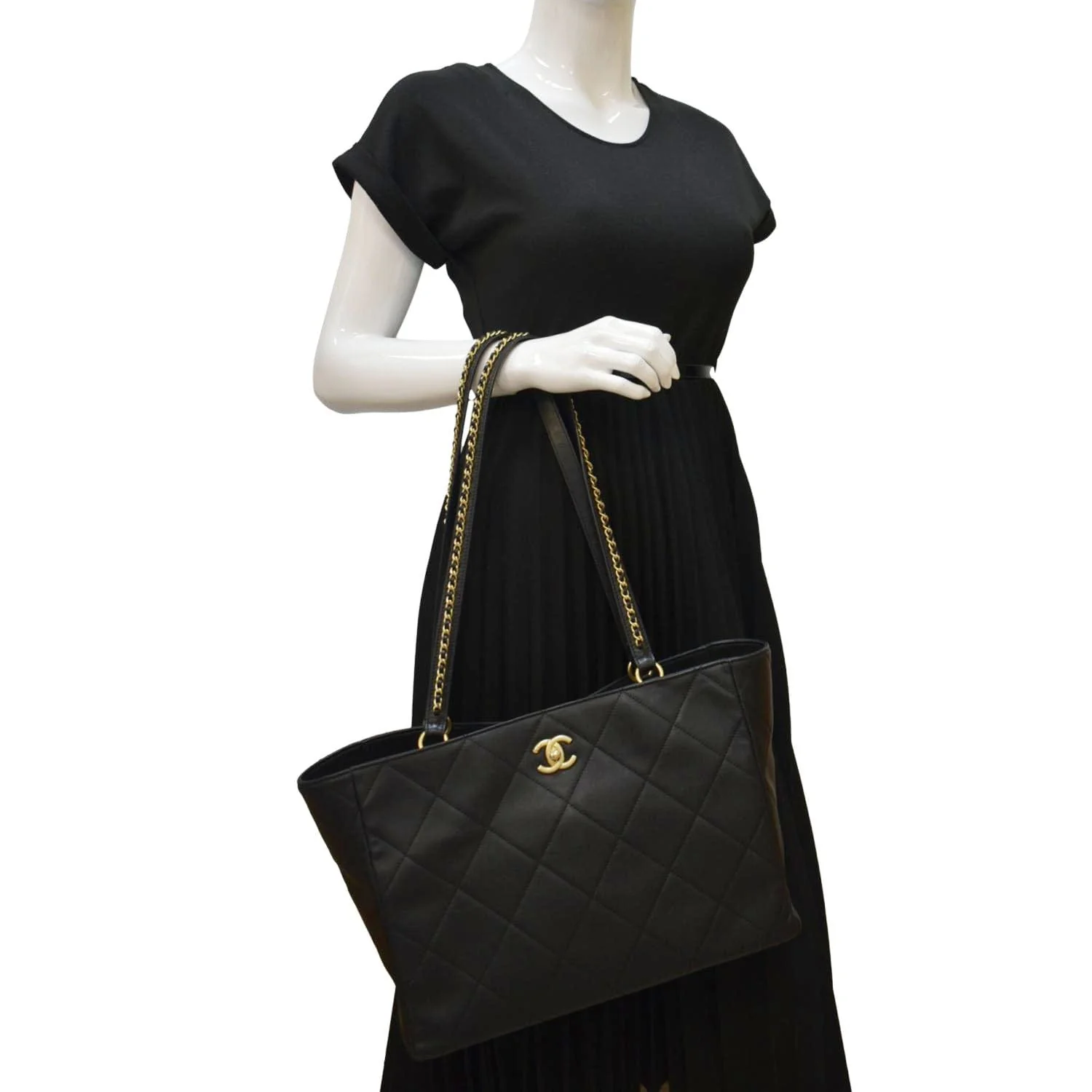 CHANEL Shopping Quilted Leather Tote Bag Black - Image 2