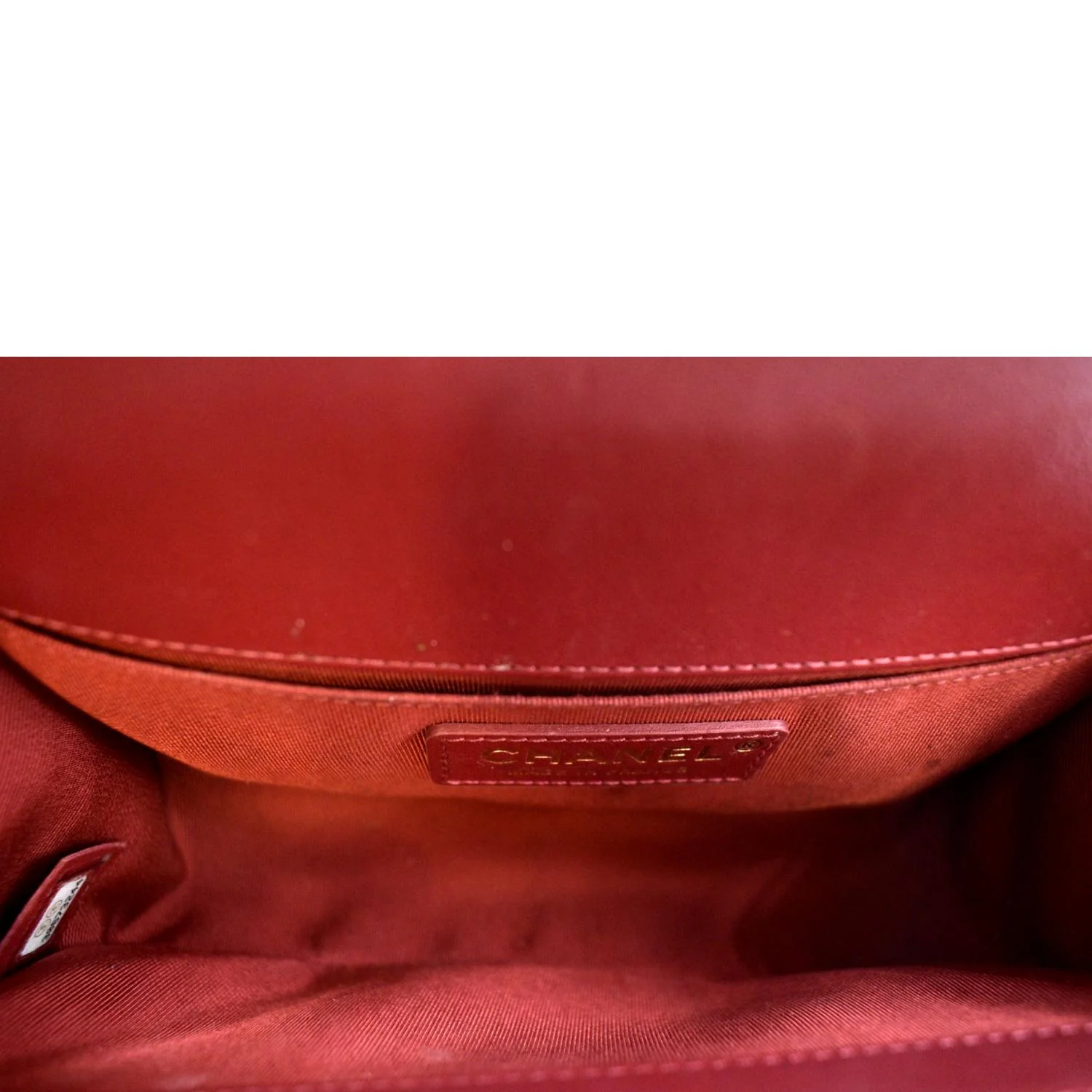 CHANEL Boy Small Quilted Leather Shoulder Bag Red - Image 11