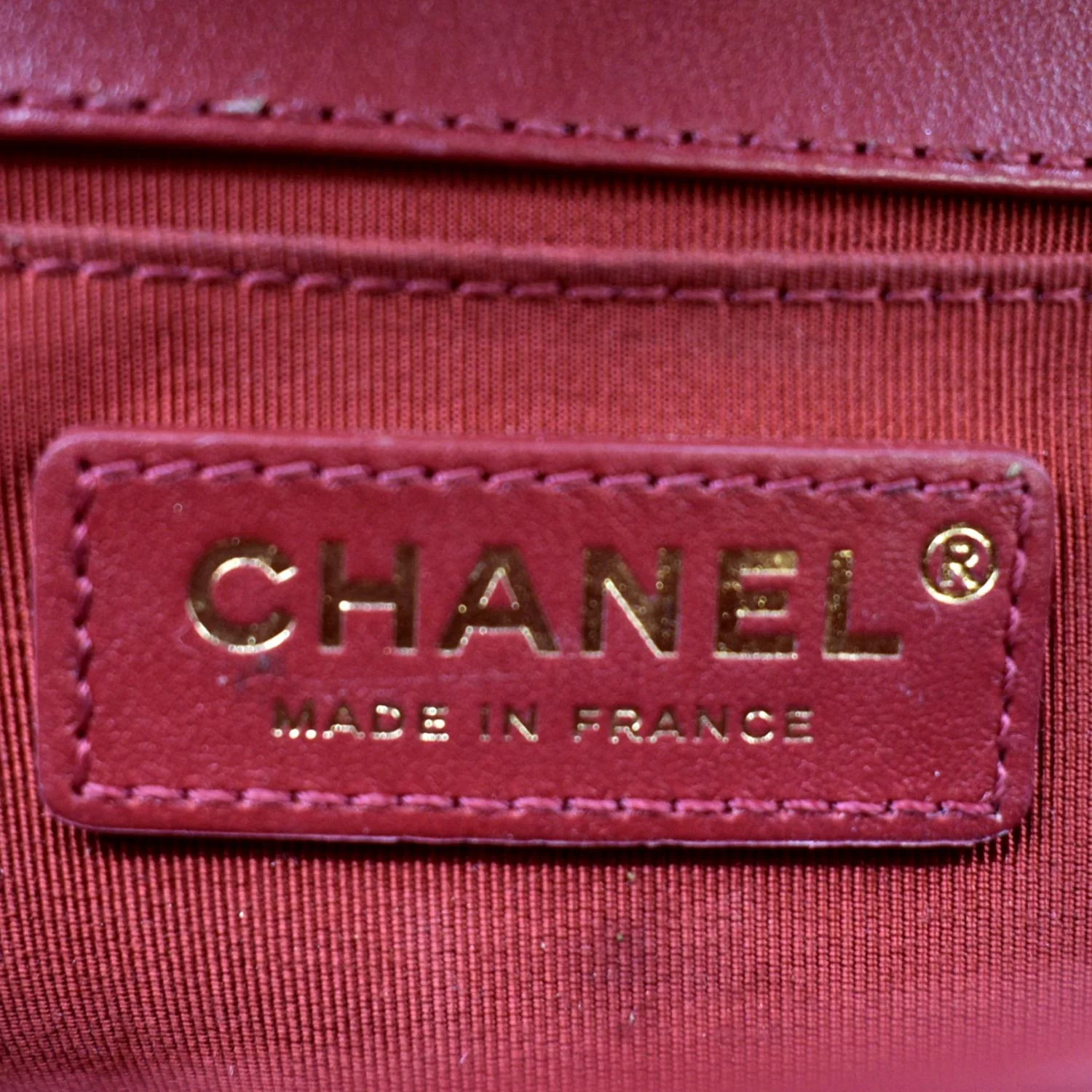 CHANEL Boy Small Quilted Leather Shoulder Bag Red - Image 12