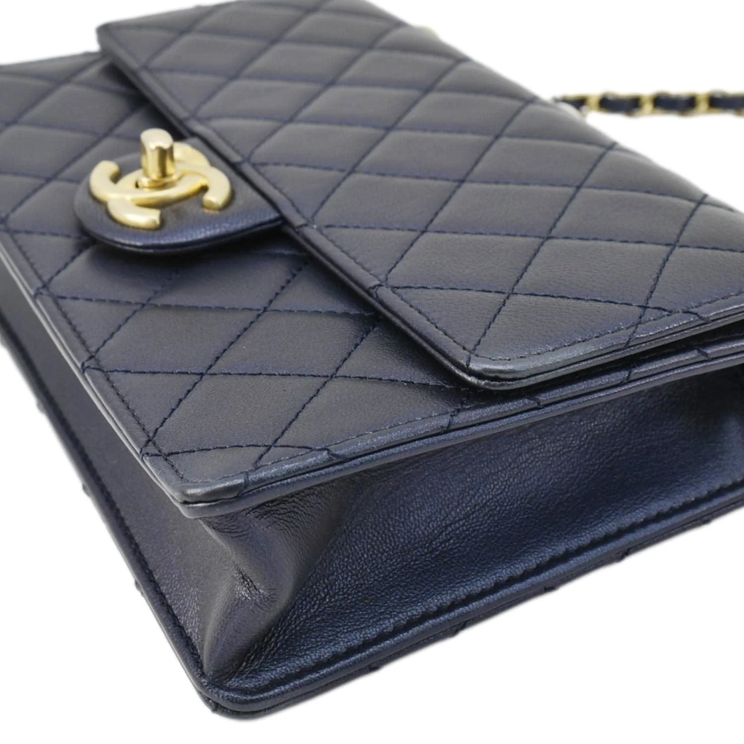 CHANEL Chic Pearls Flap Small Quilted Leather Shoulder Bag Navy Blue - Image 9